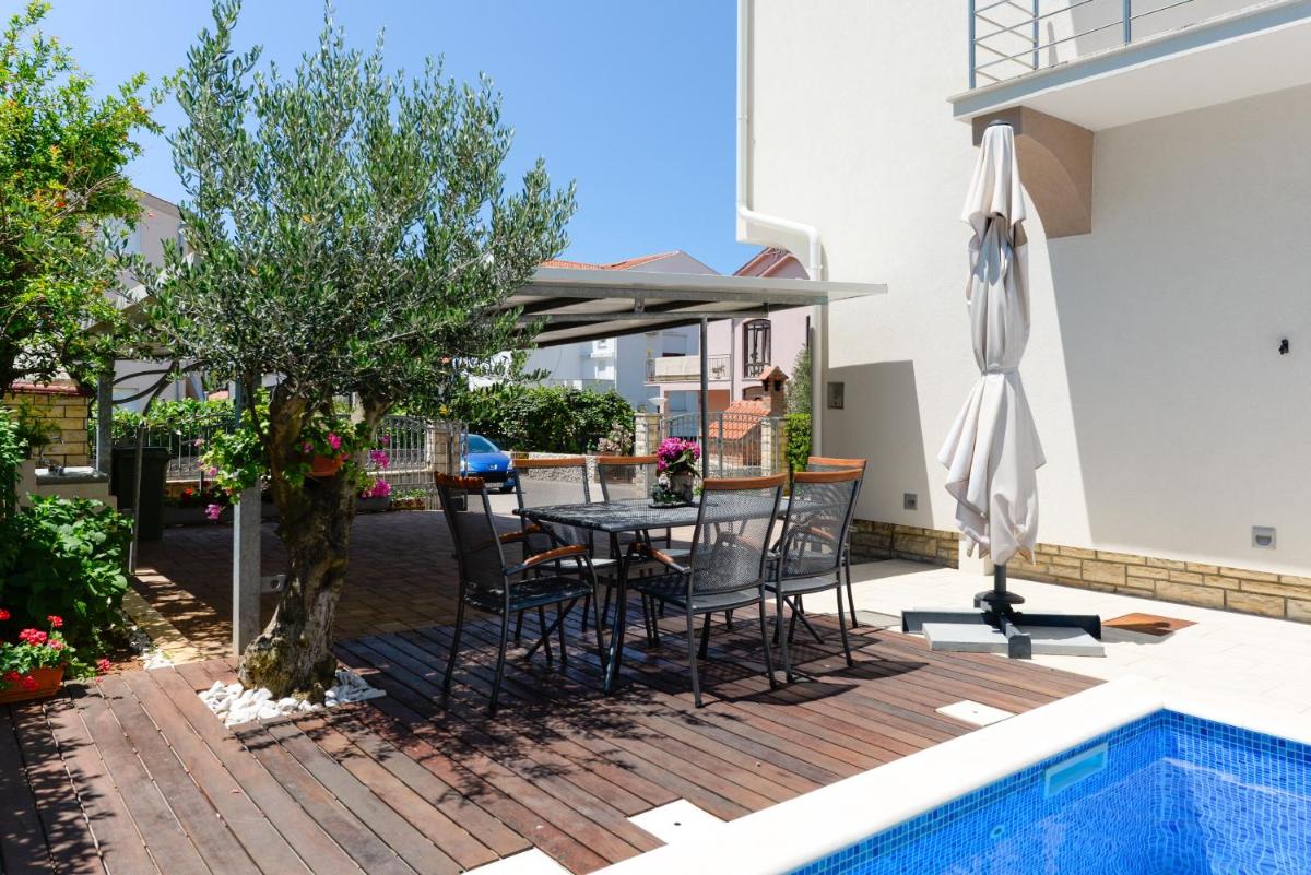 Apartmani Bosa view 3