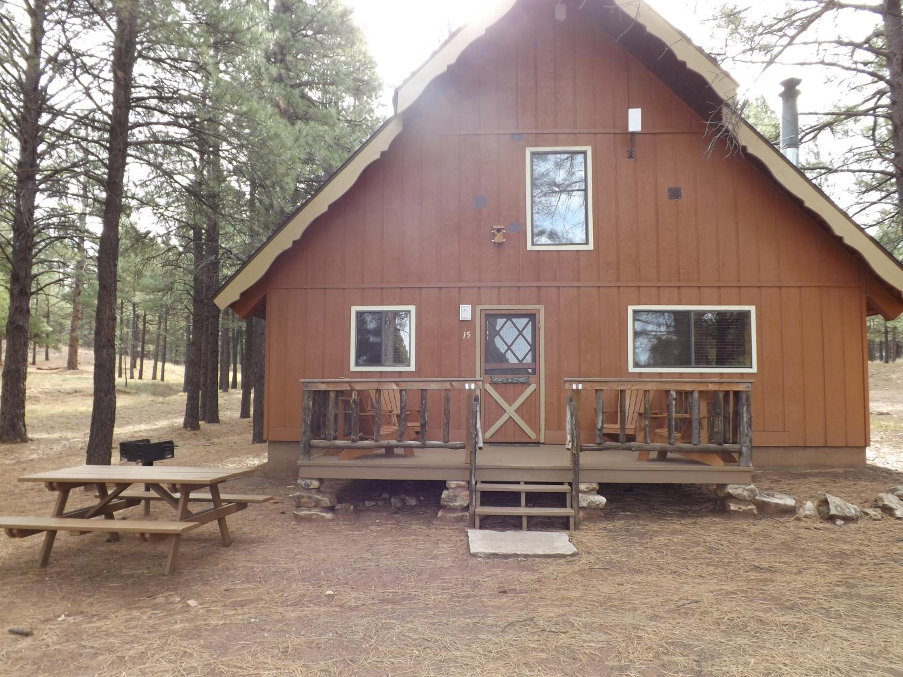 Arizona Mountain Inn & Cabins