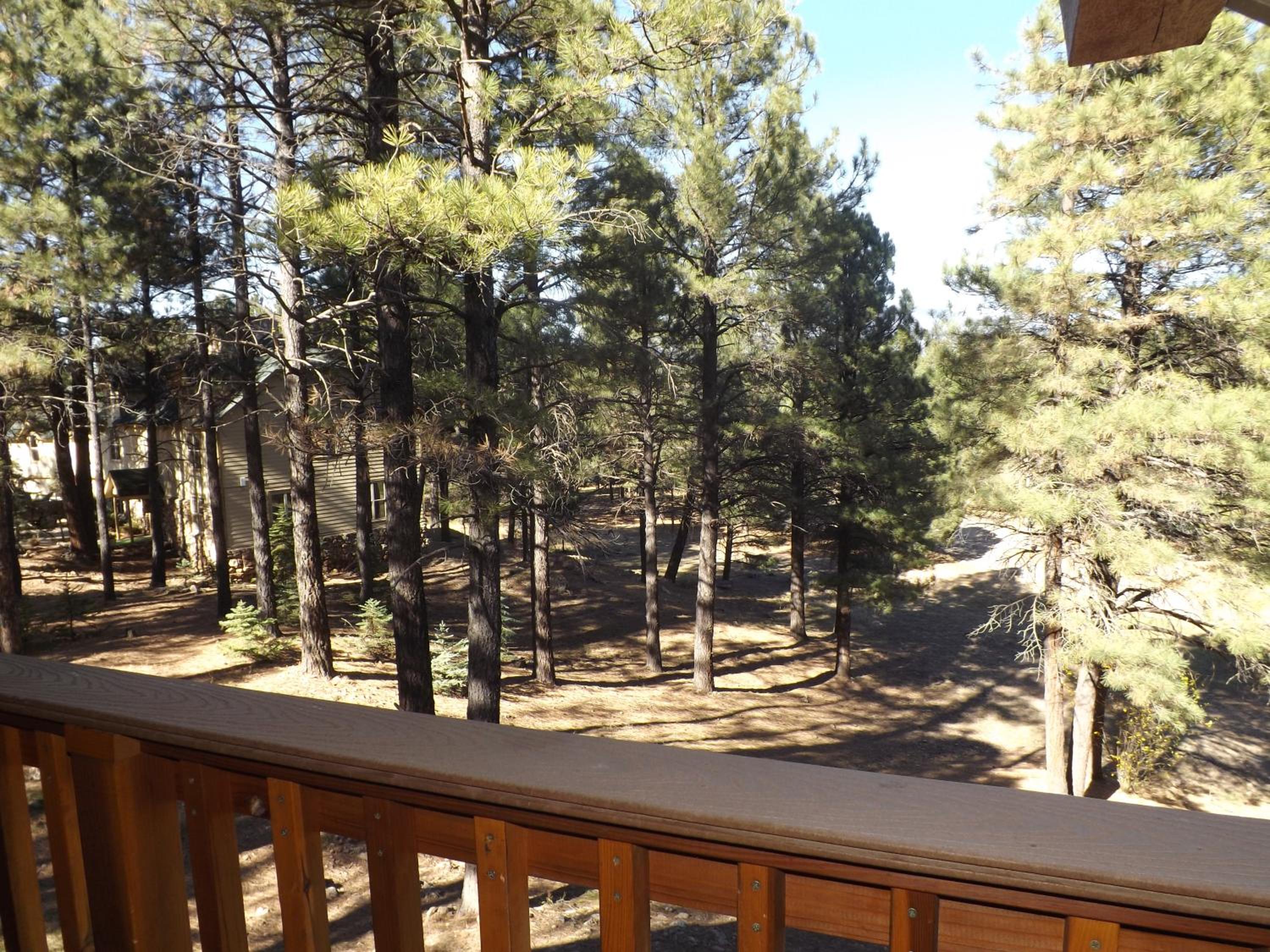 Arizona Mountain Inn & Cabins