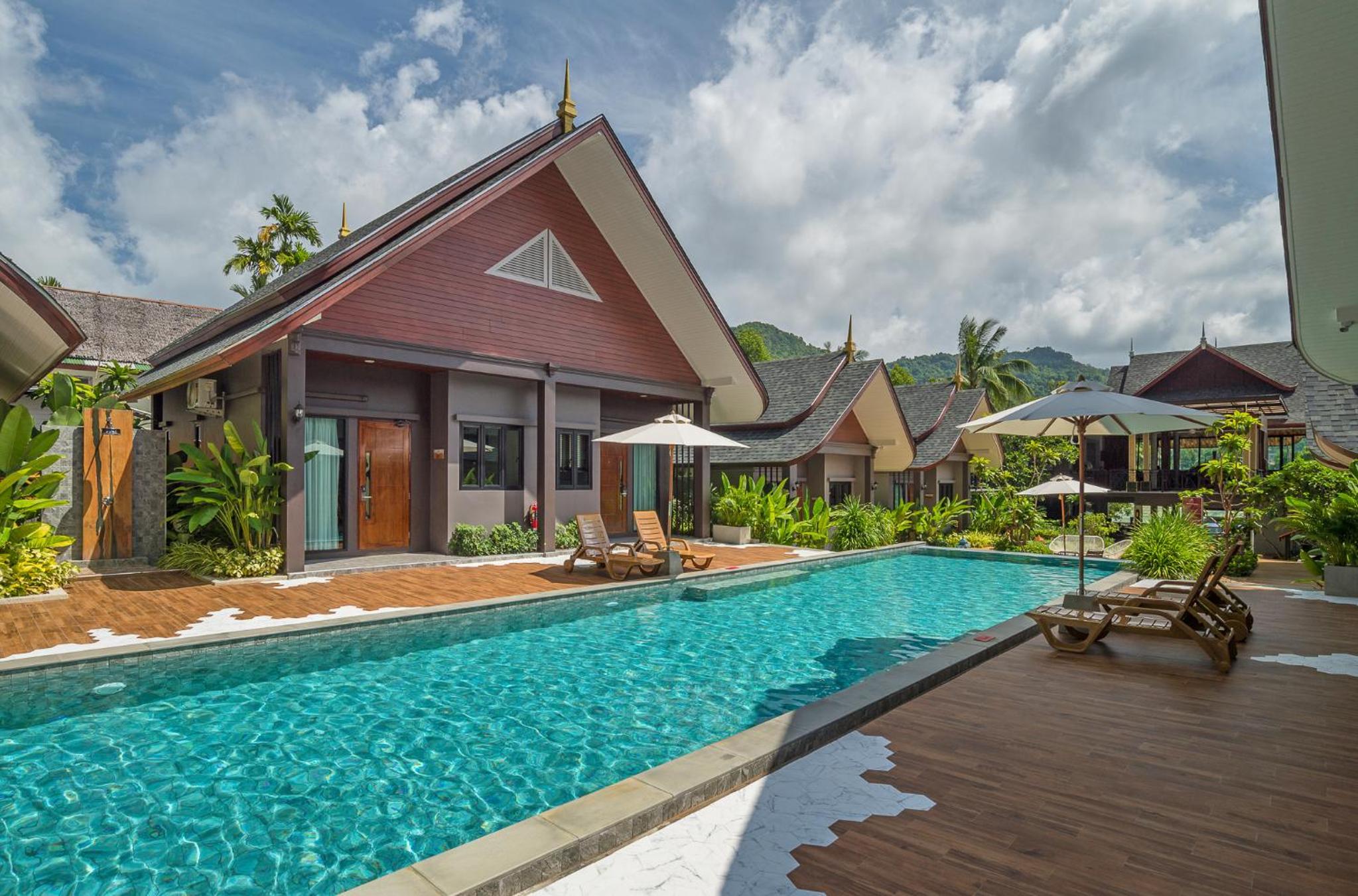 The Scene Cliff View Villas