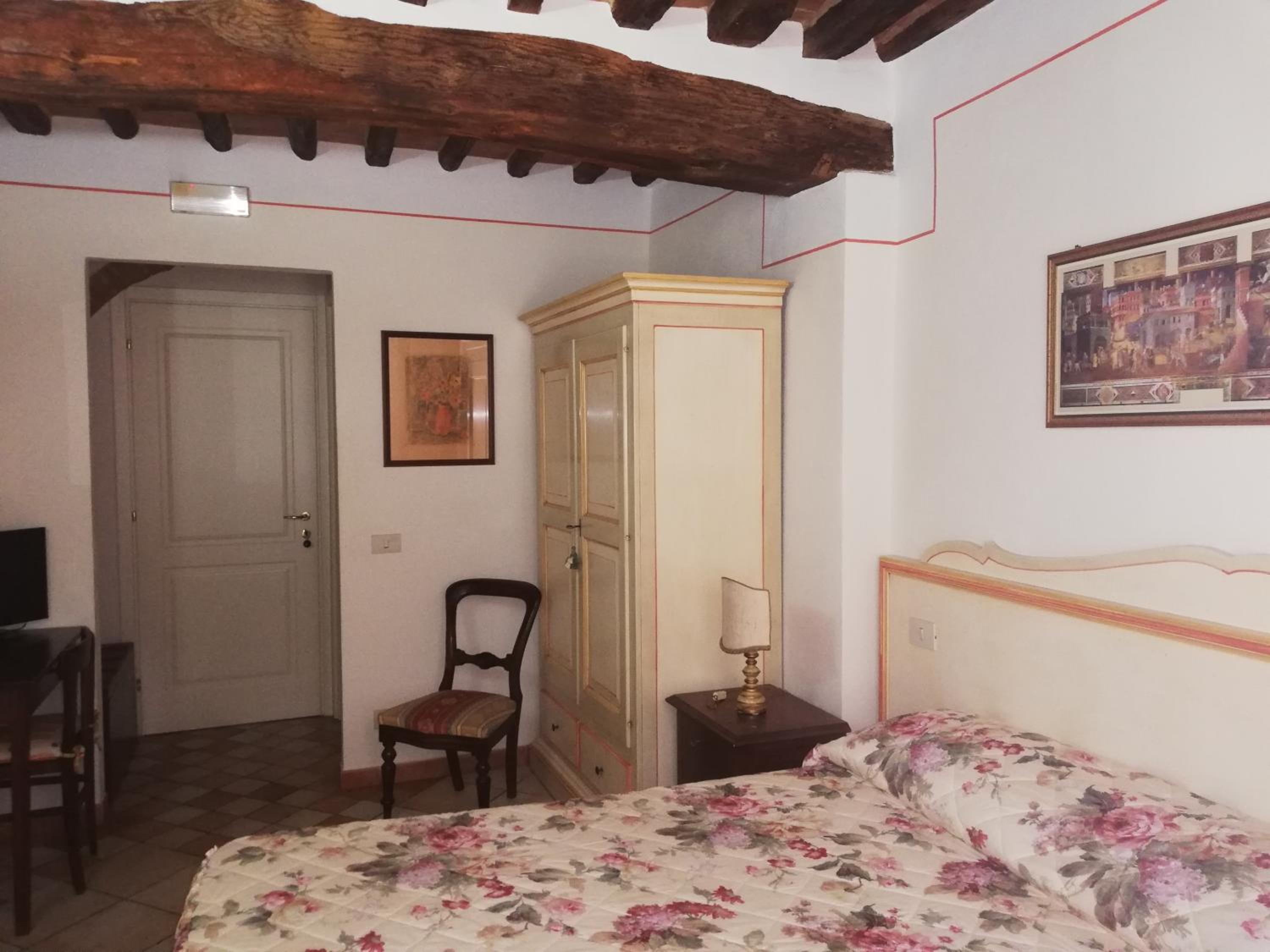 B&B Alle Due Porte view 2