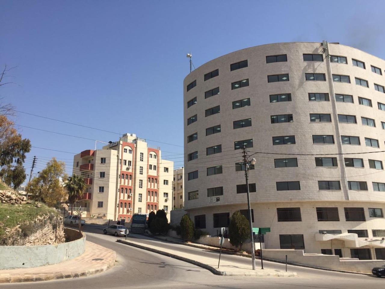 Sami Apartments