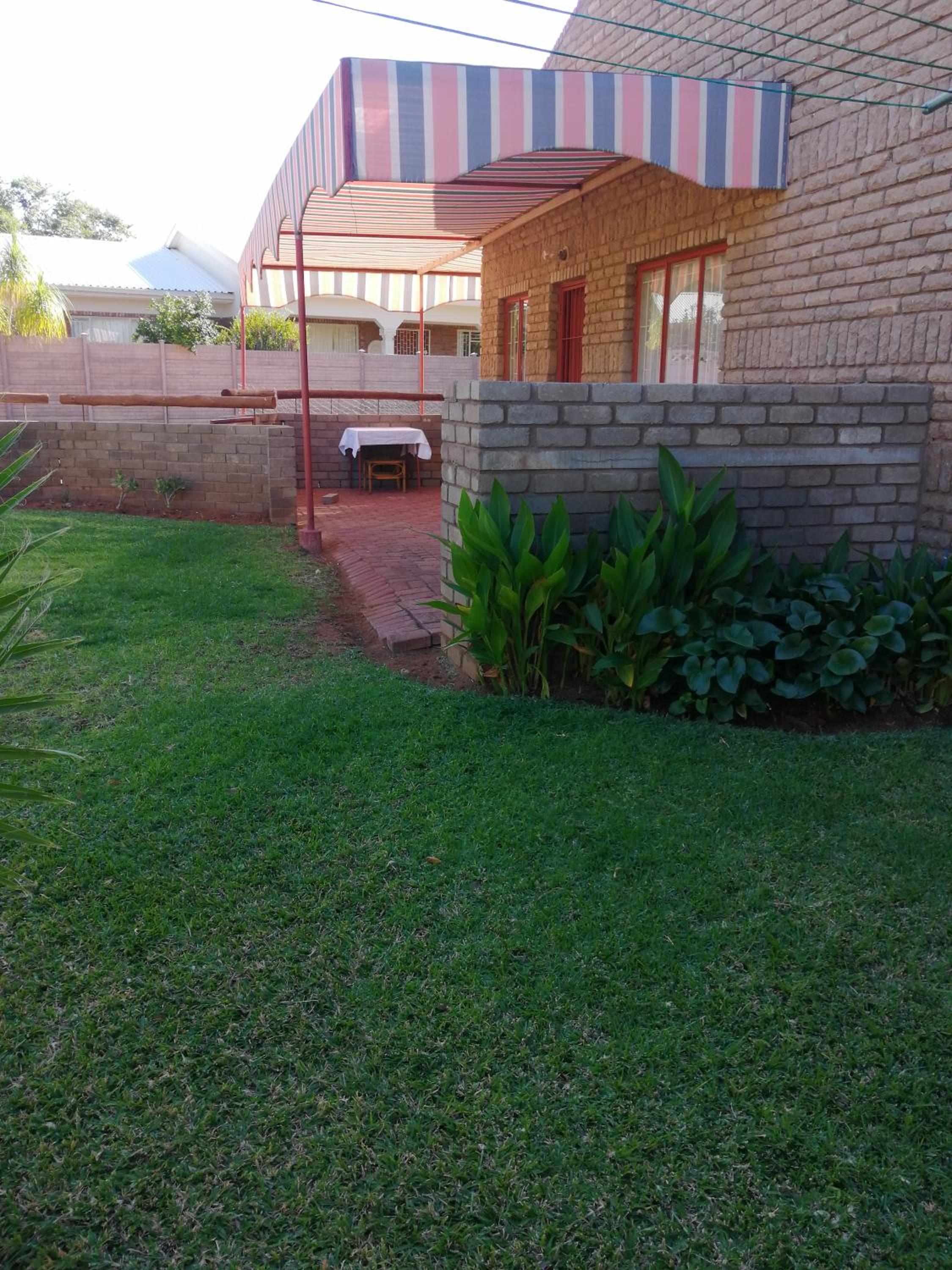 ChriZelo Self Catering unit view 3