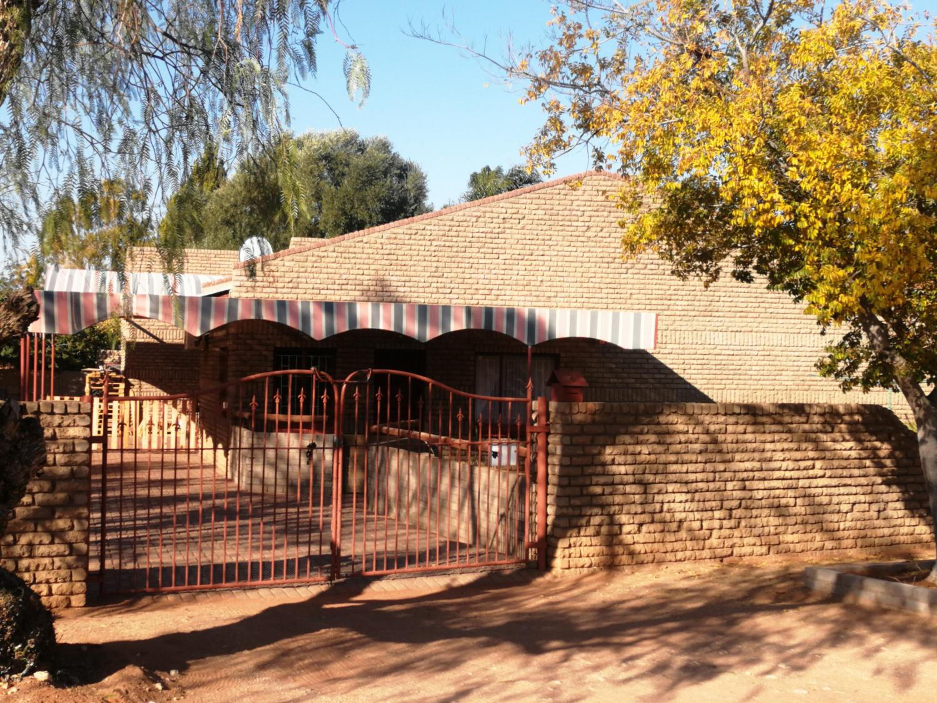 ChriZelo Self Catering unit view 2