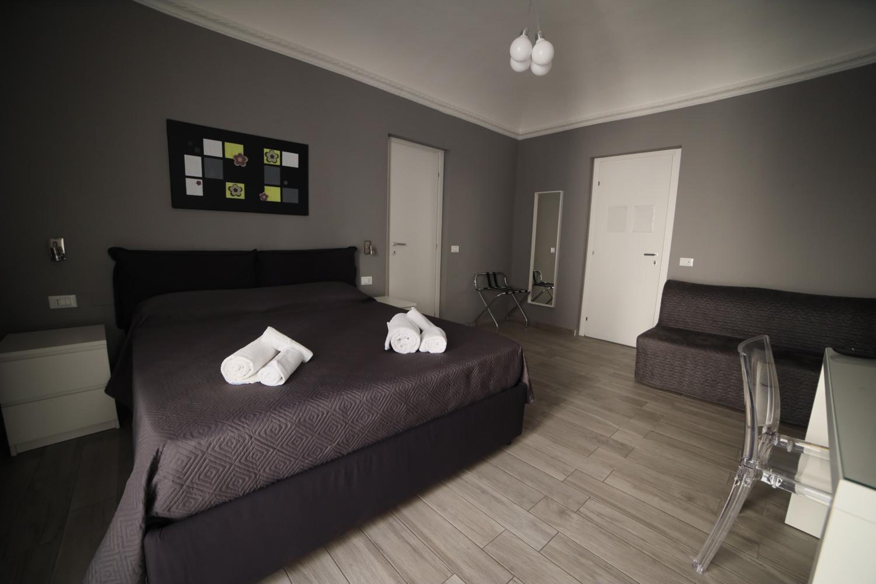 Cavour37 Rooms en Palermo — hotel room