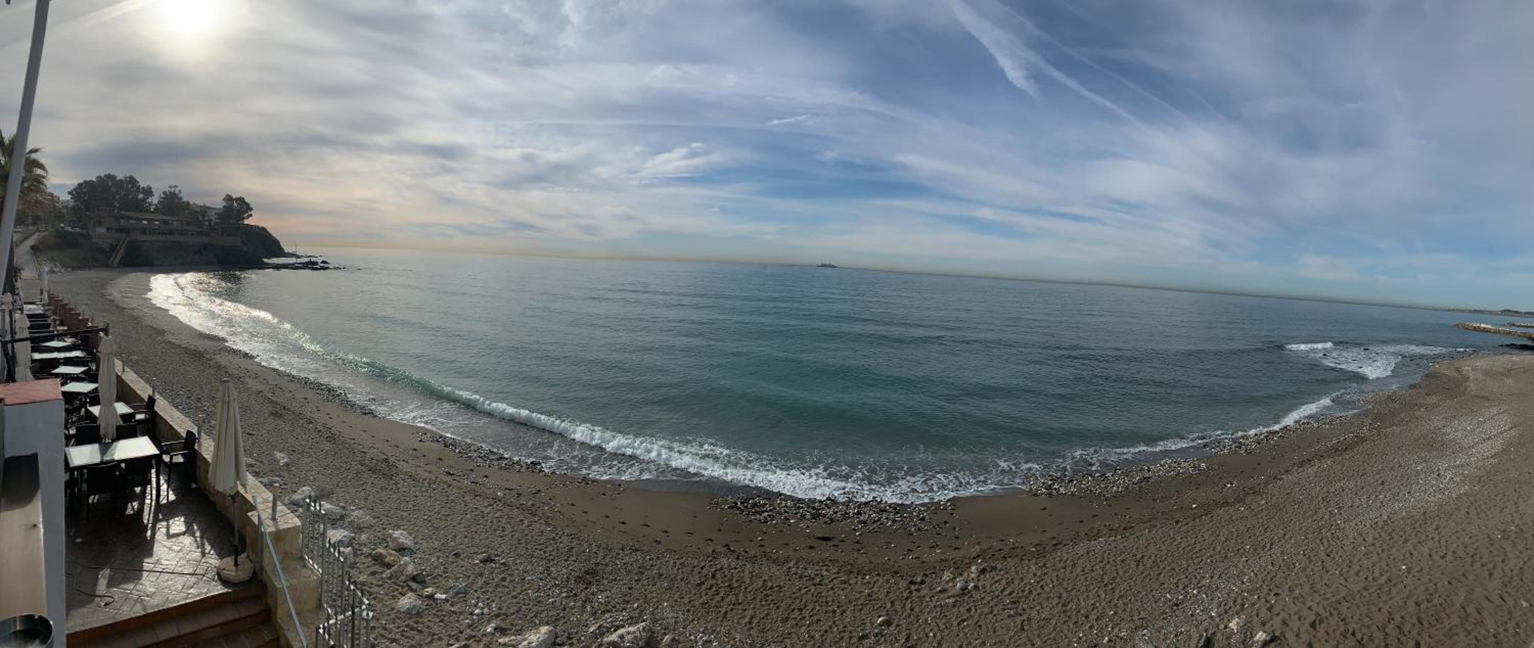 Malibu - “Vive en la playa” “Live on the beach” view 3