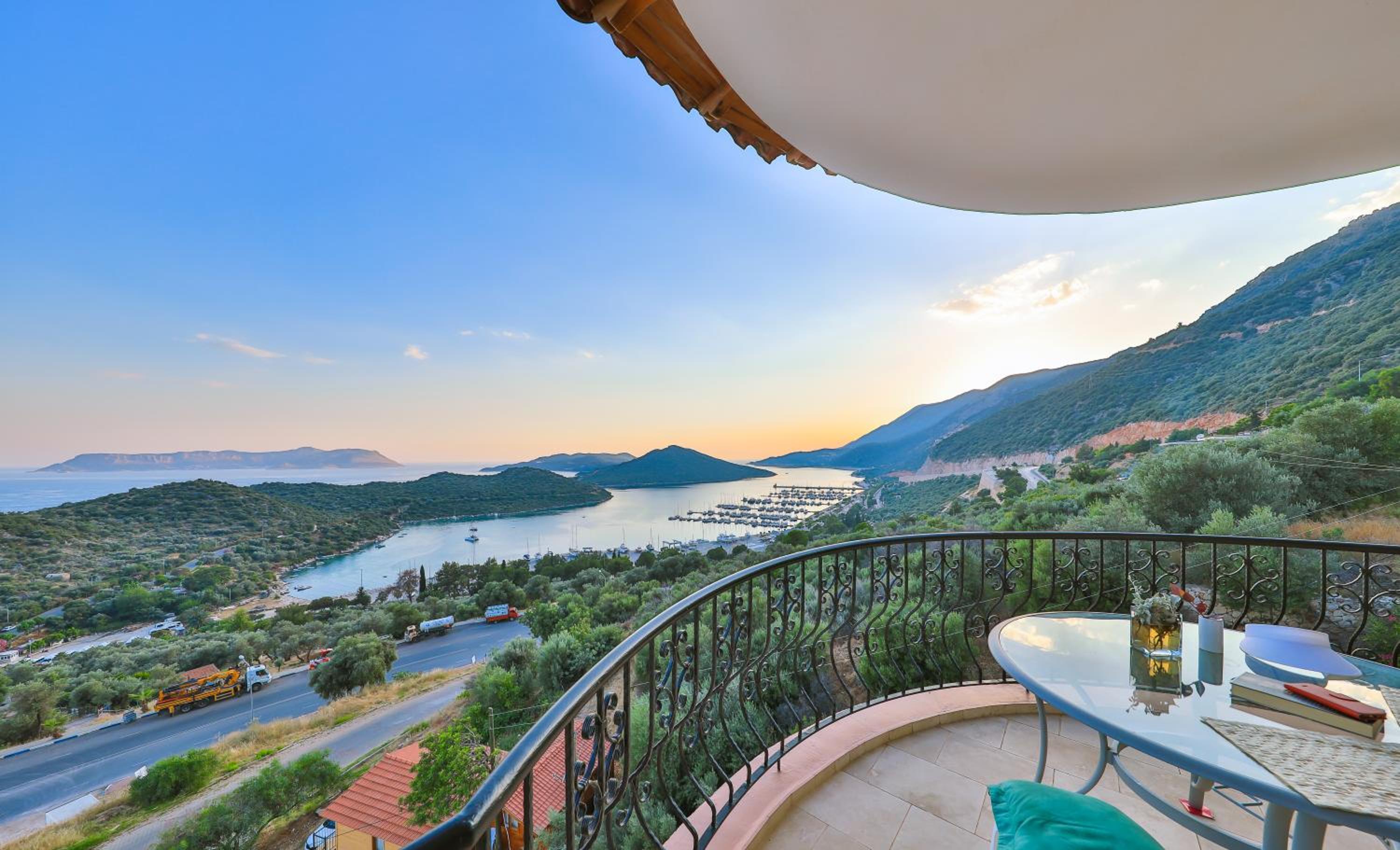 Nirvana Apartments - Image 9