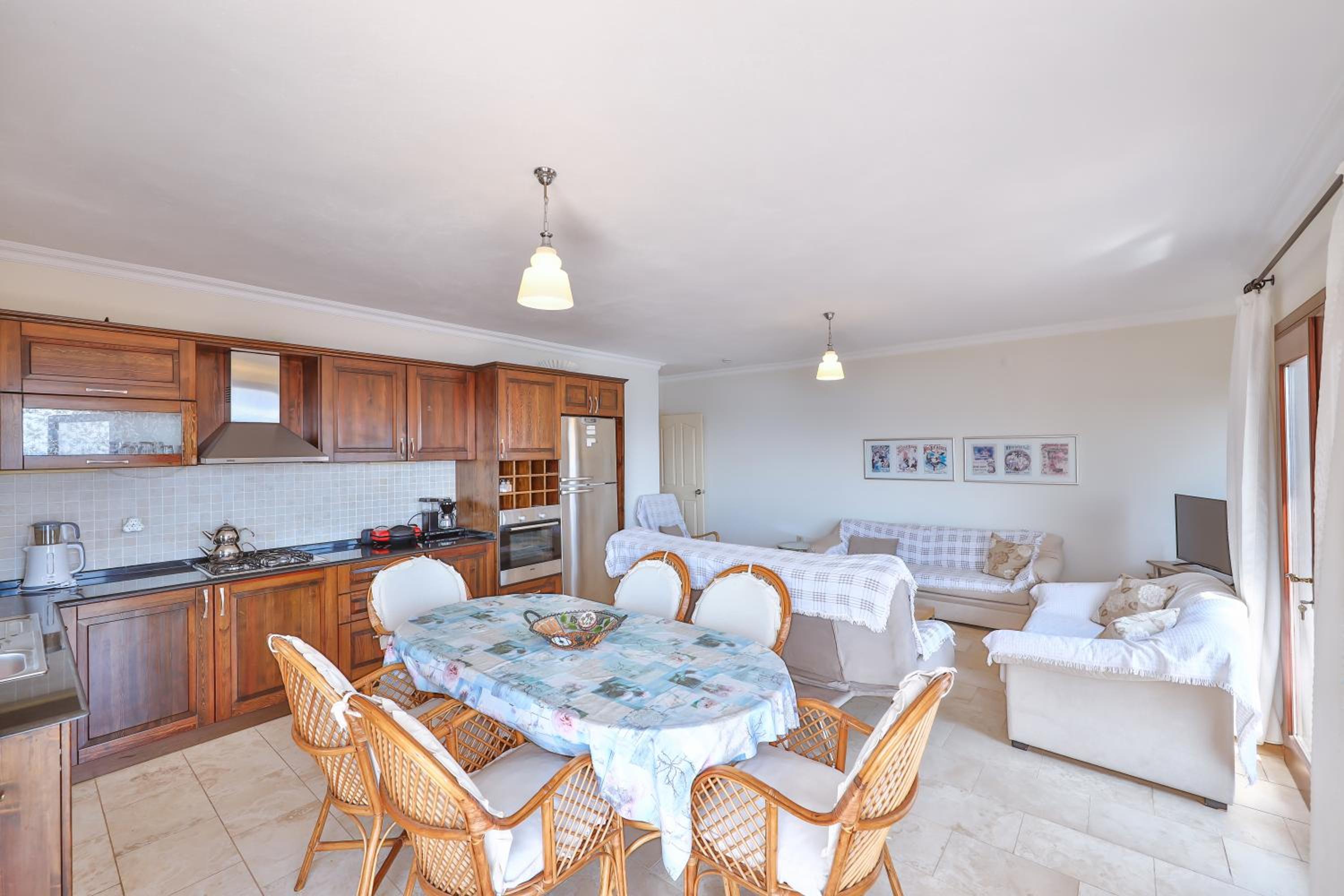 Nirvana Apartments - Image 62