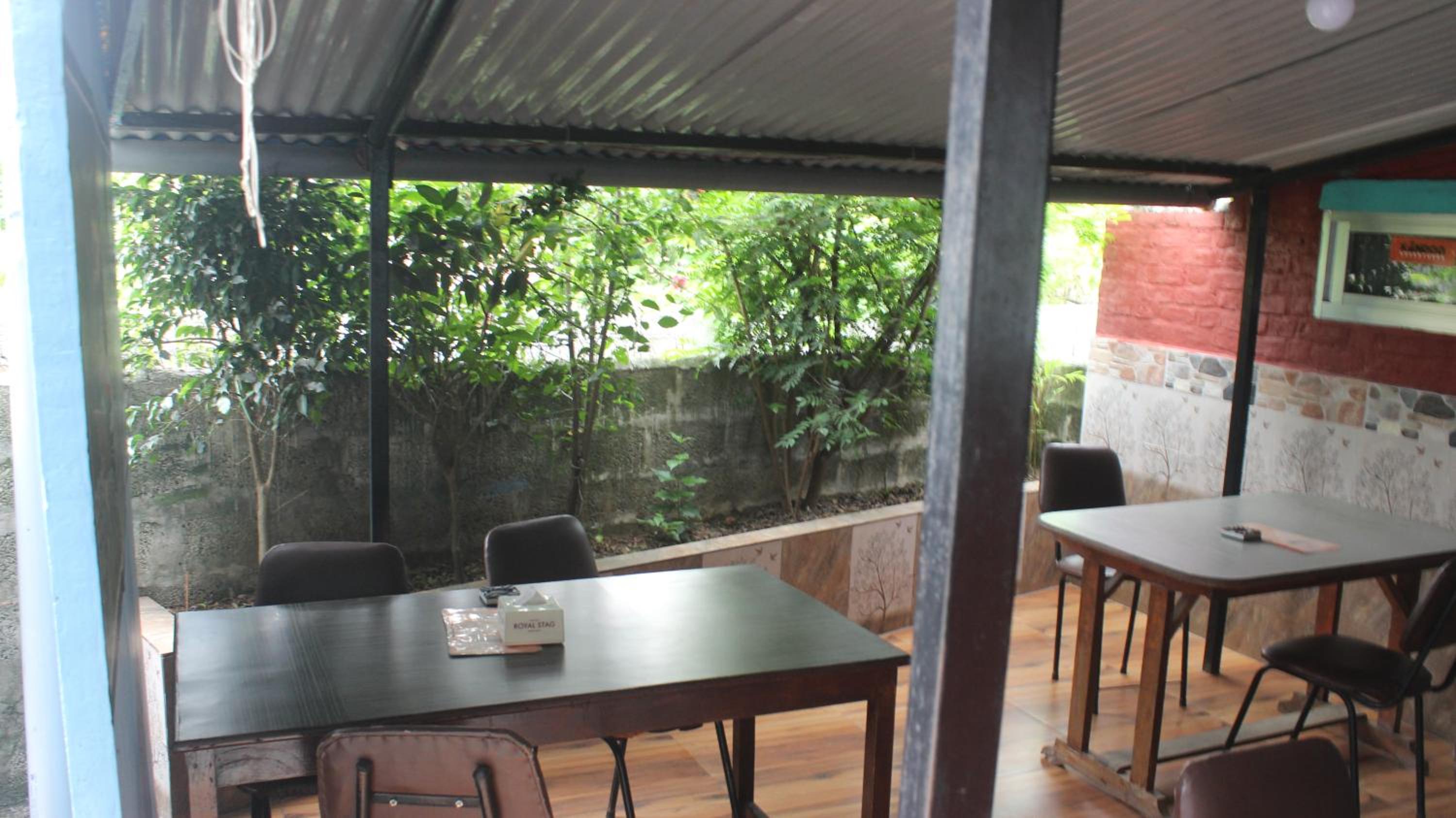 Harry Guest House & Restaurant