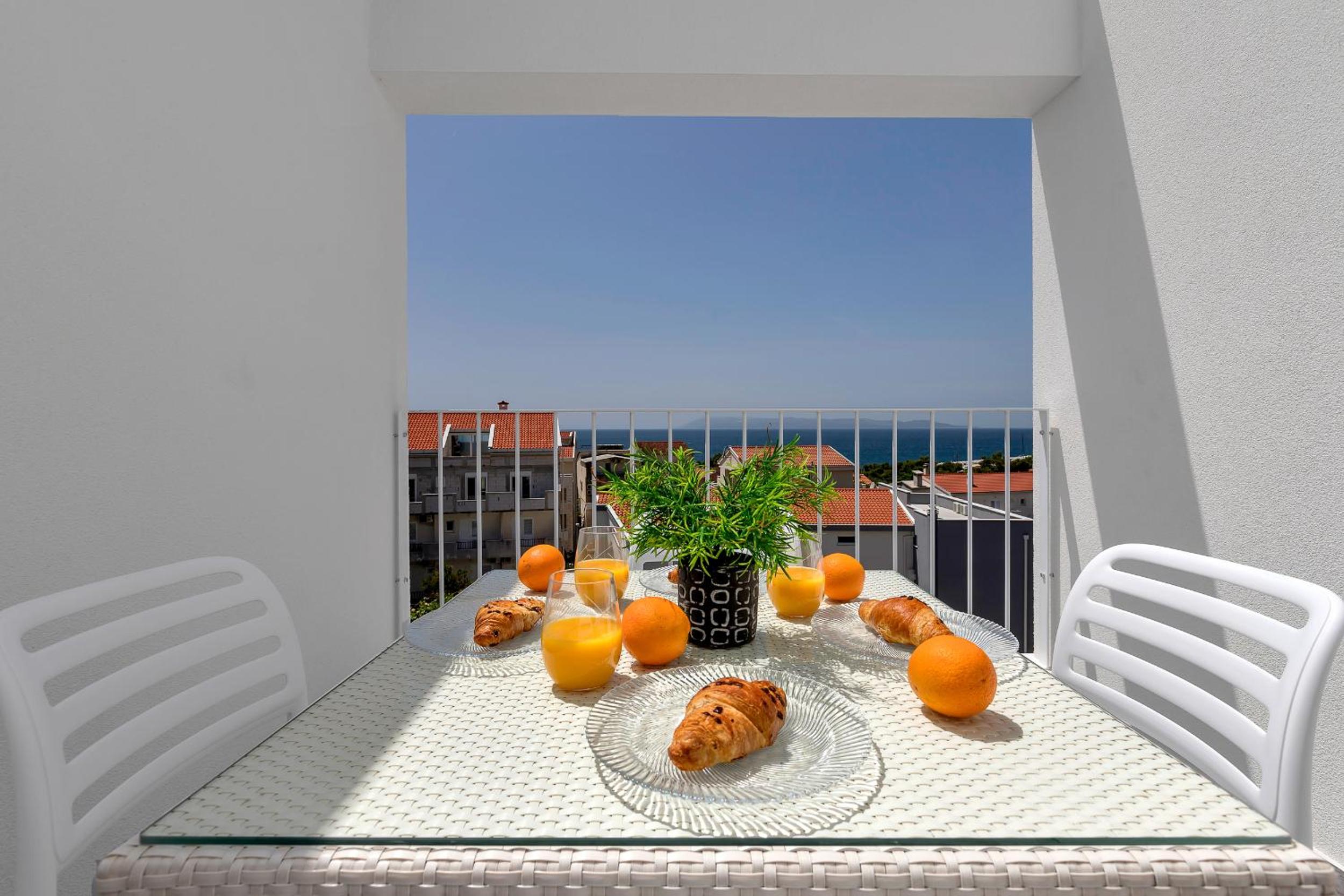 Apartments Strada Tučepi view 5