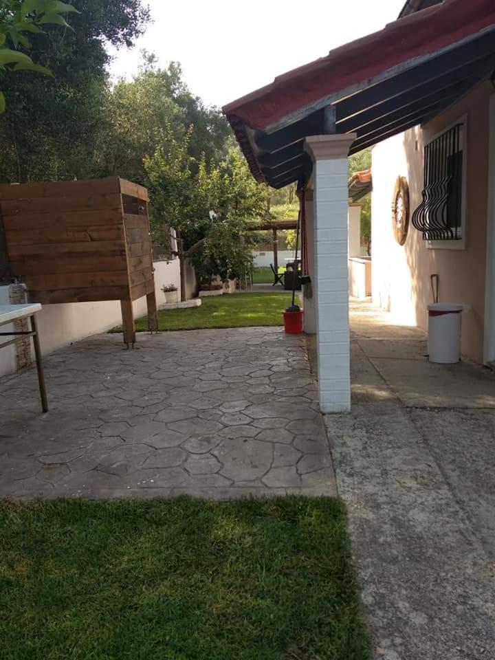 Villa Thanos