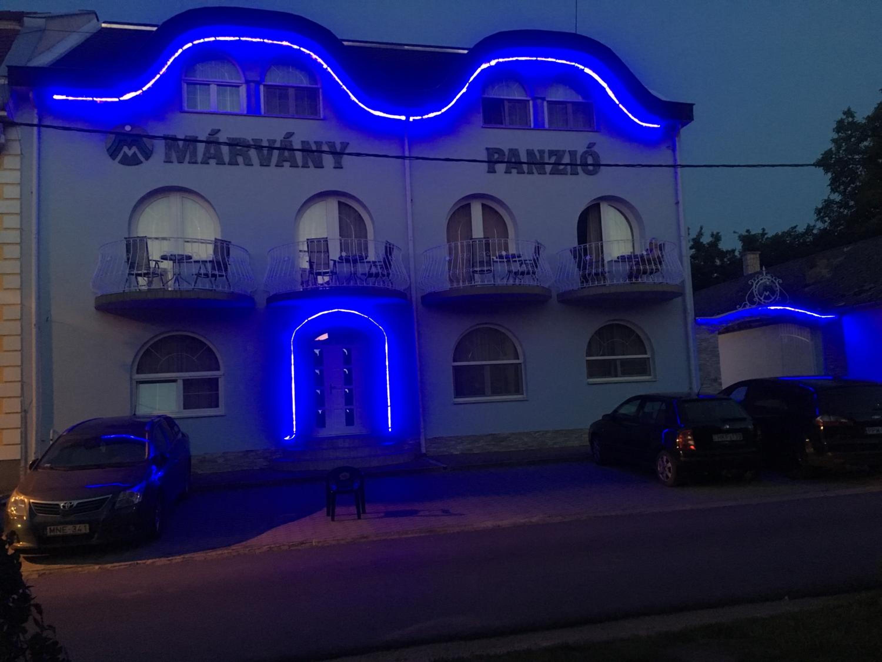 Márvány Panzió