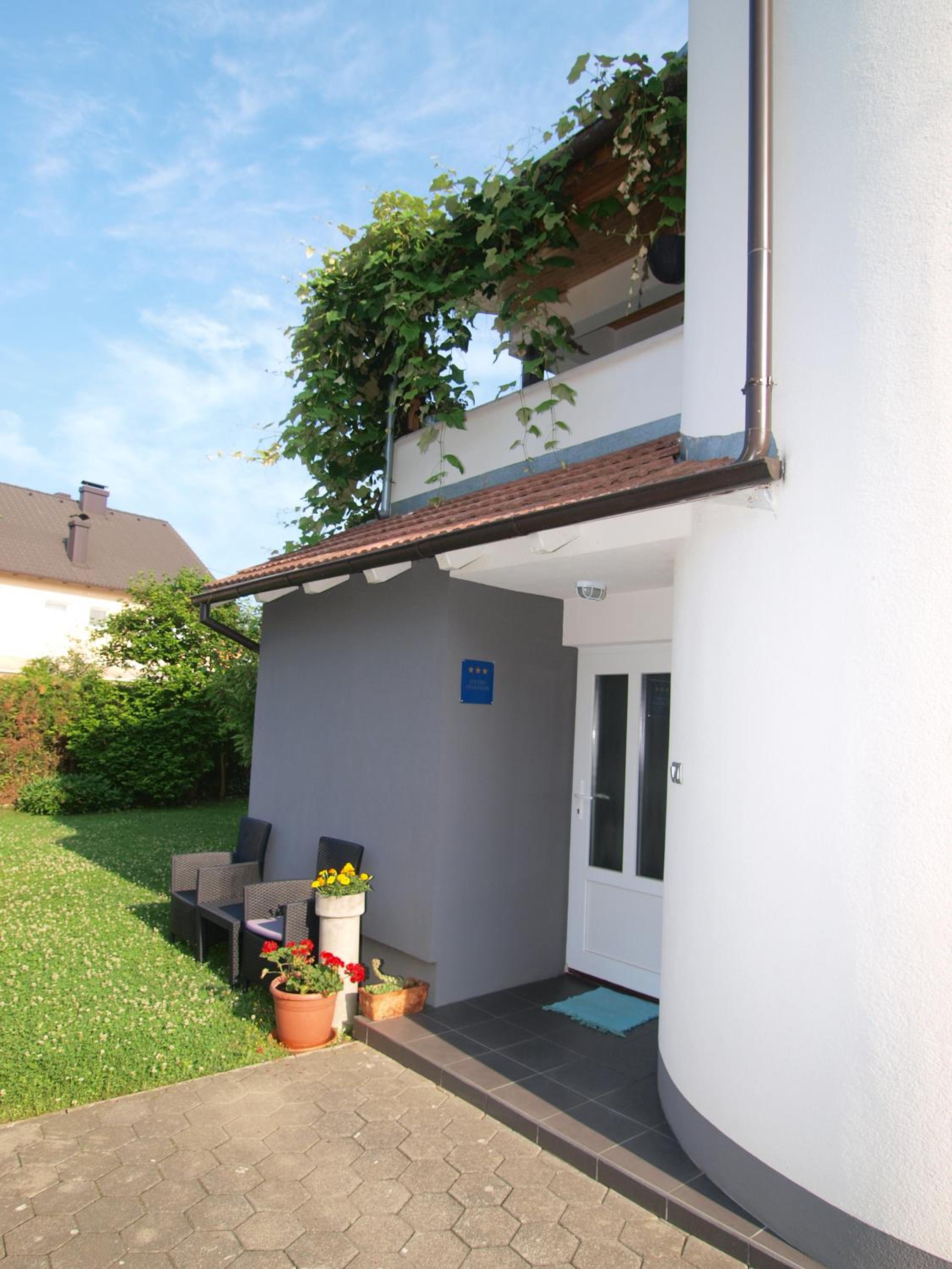 Hotel Studio apartman Rest Nest - Image 1