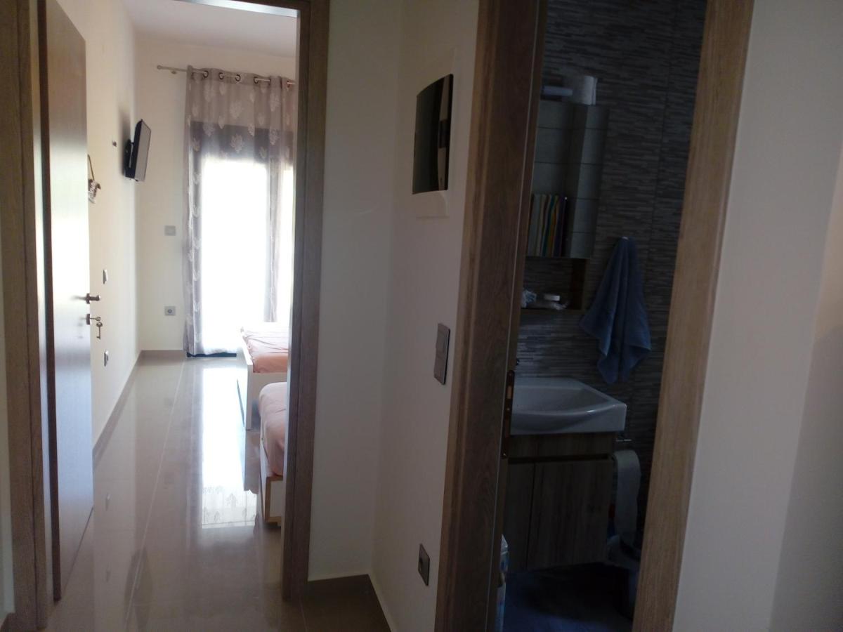 Photo 43