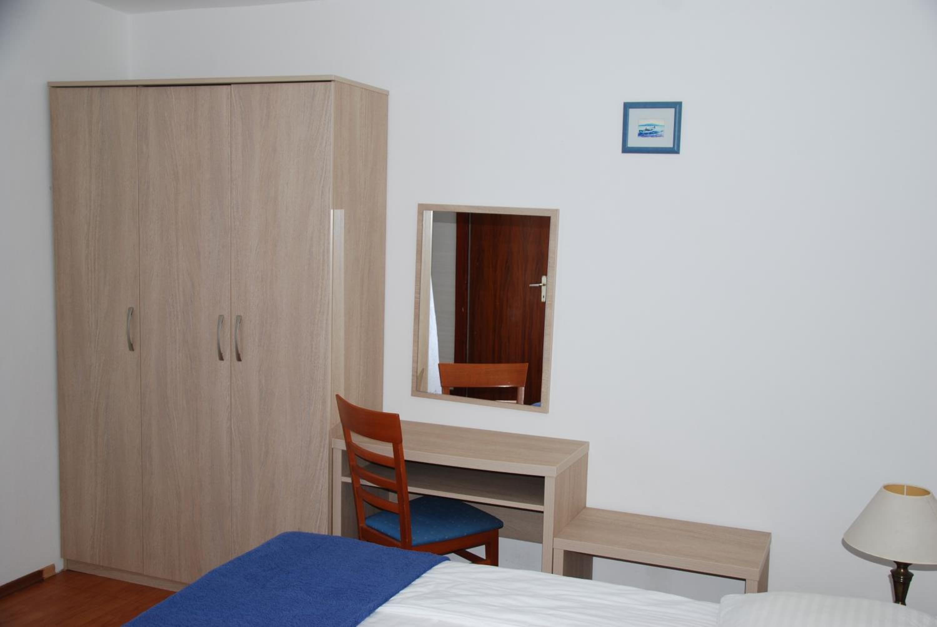 Apartmani Dragica view 2
