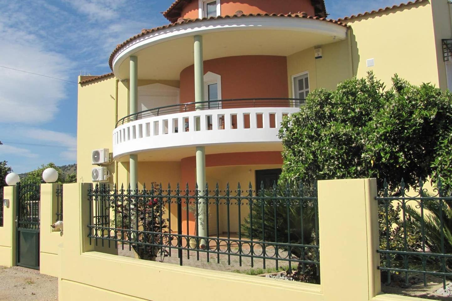 Hotel Iro's House - Image 1