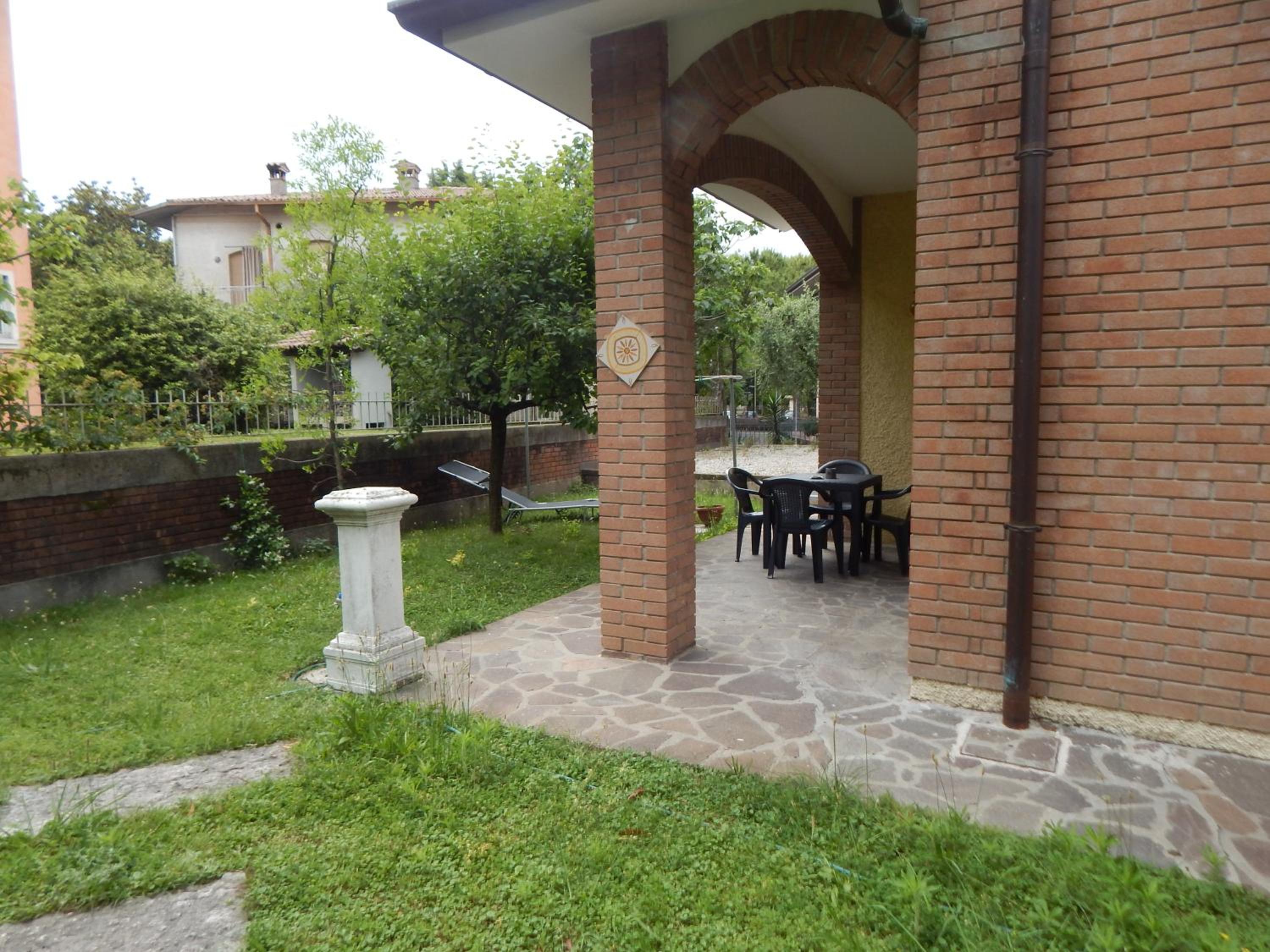 Photo 27