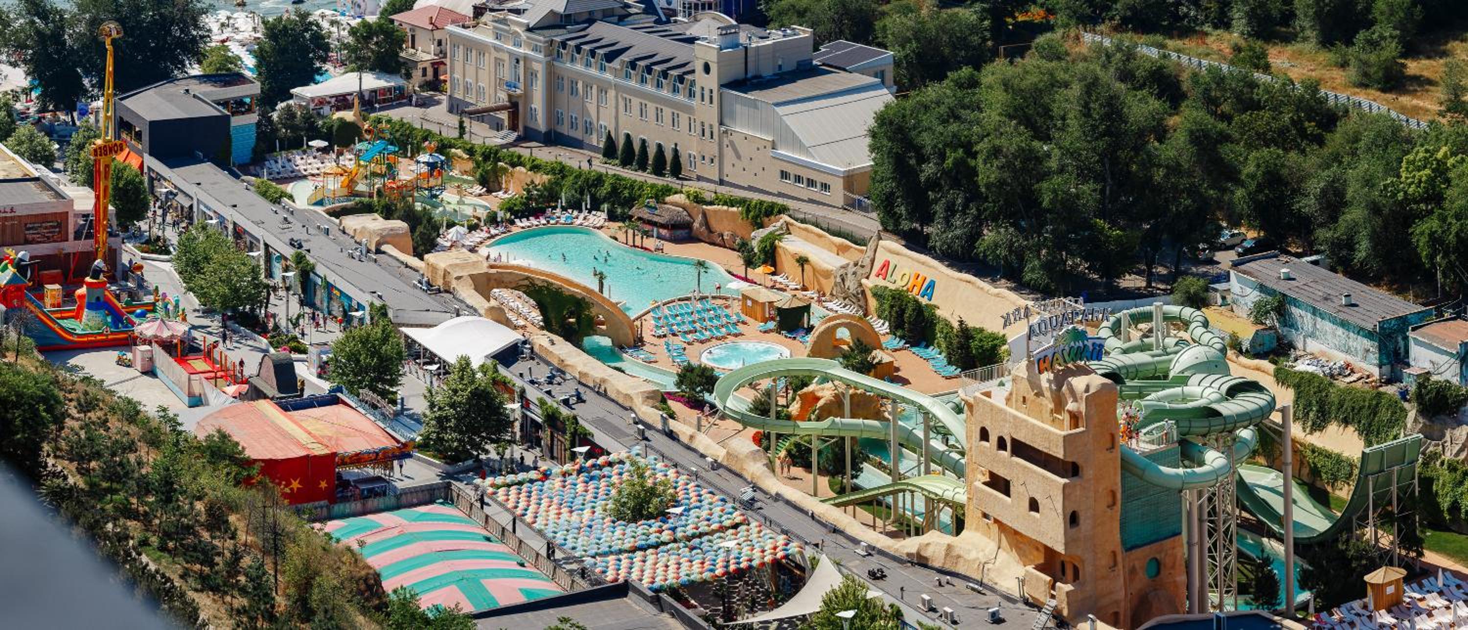 Apartments Arcadia. Gagarin Plaza view 4