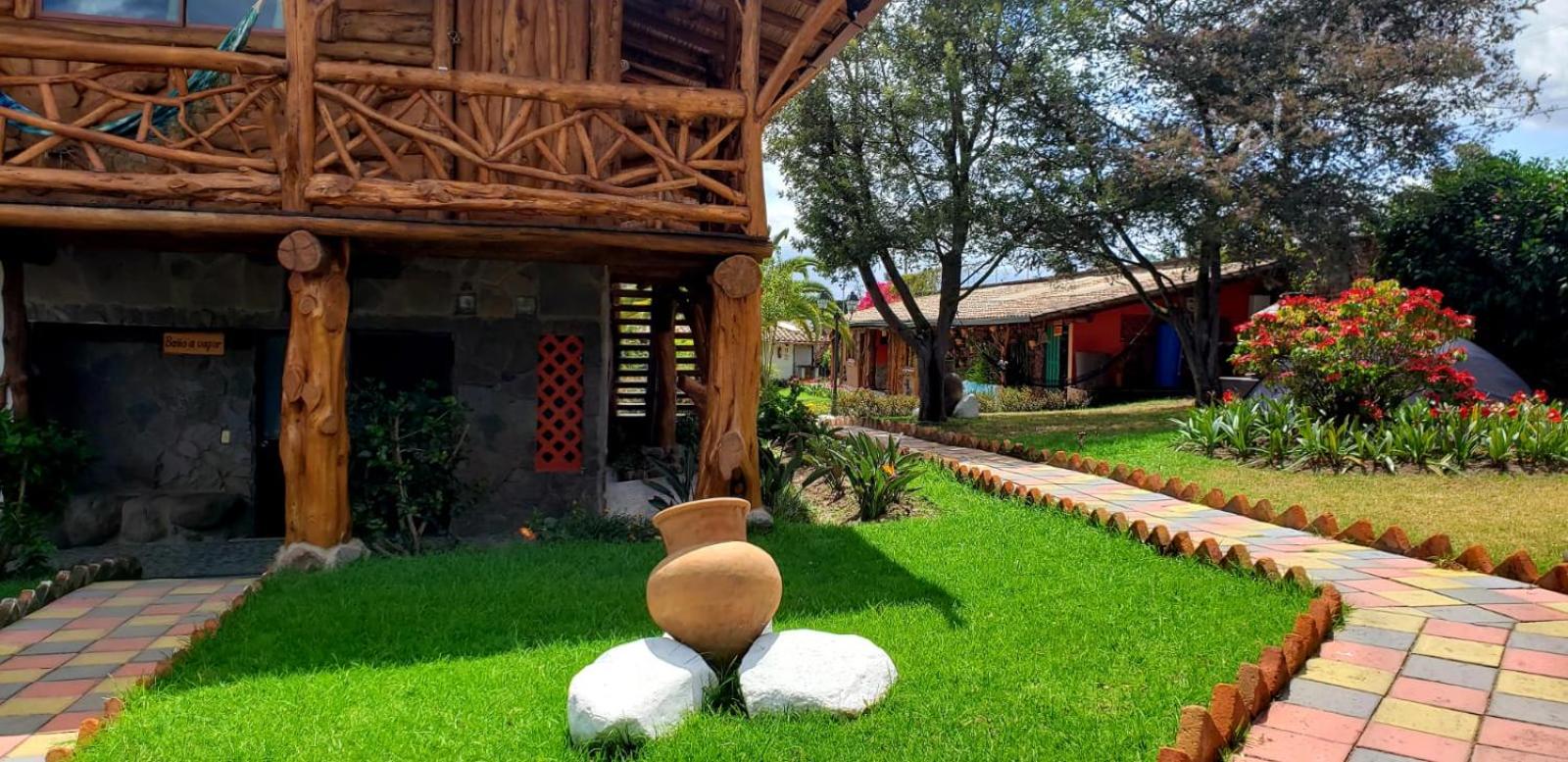 Zaysant Ecolodge