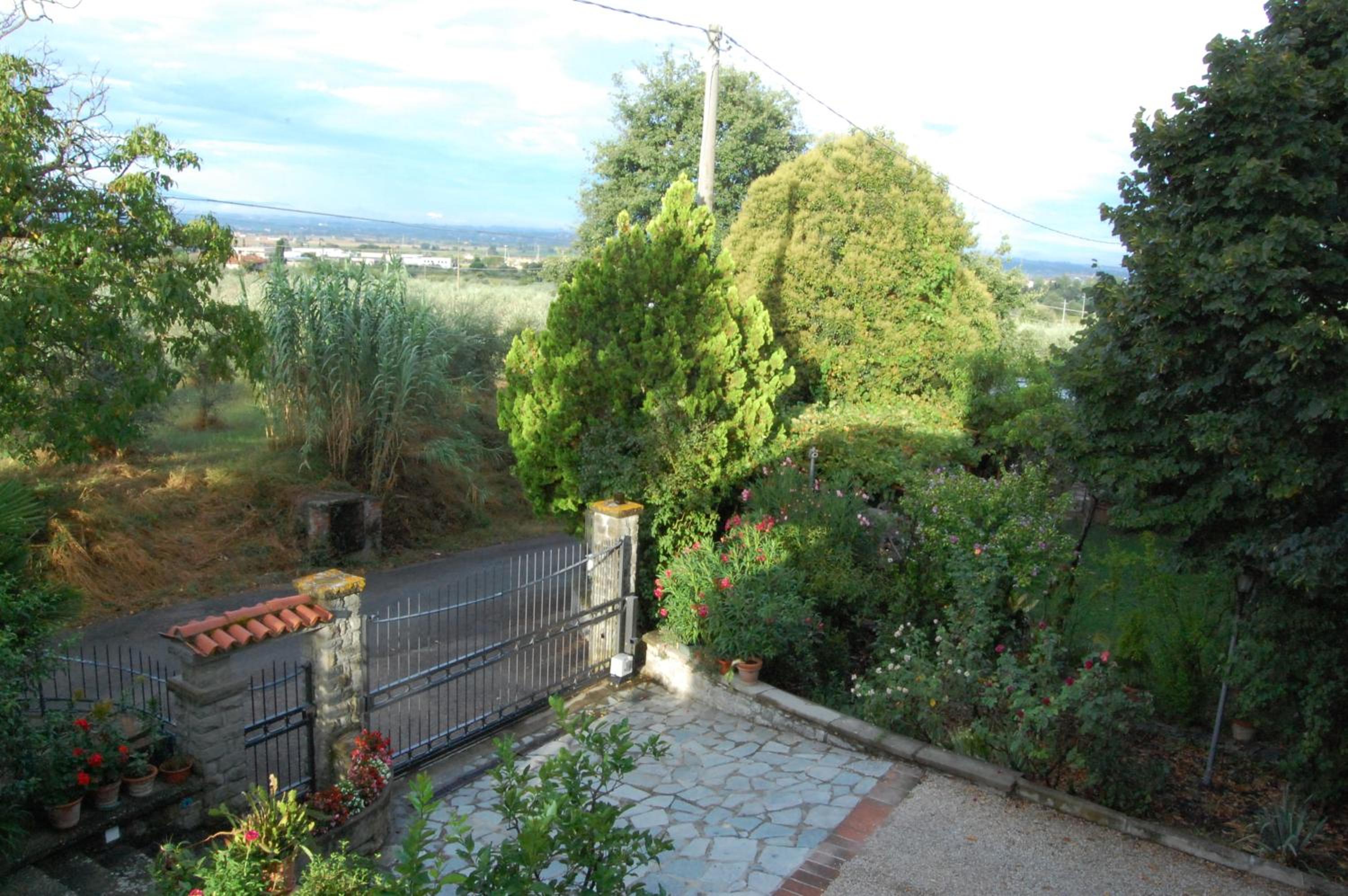 Casa Dina
