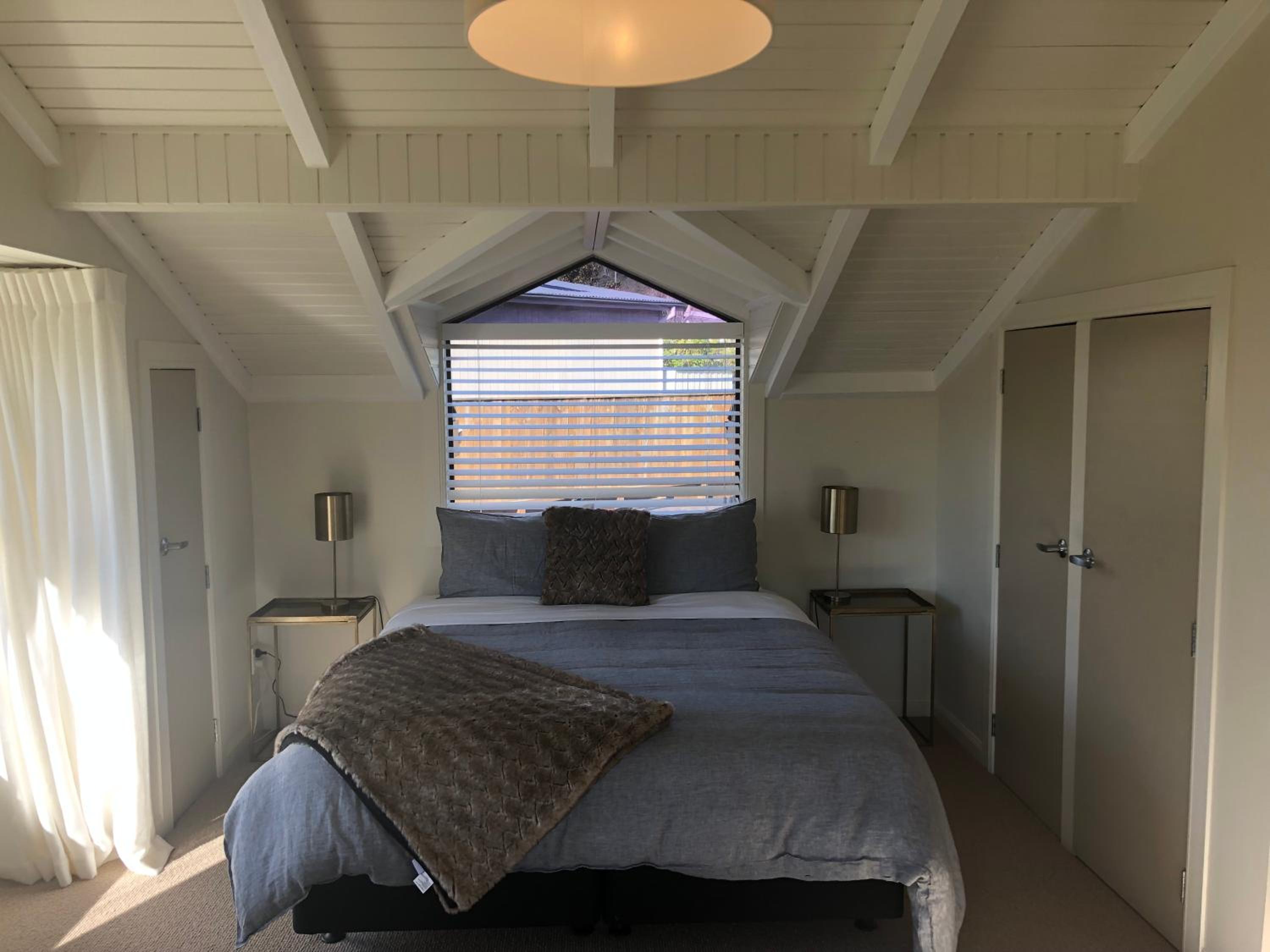 Kinloch Lakeview Lodge - Taupo