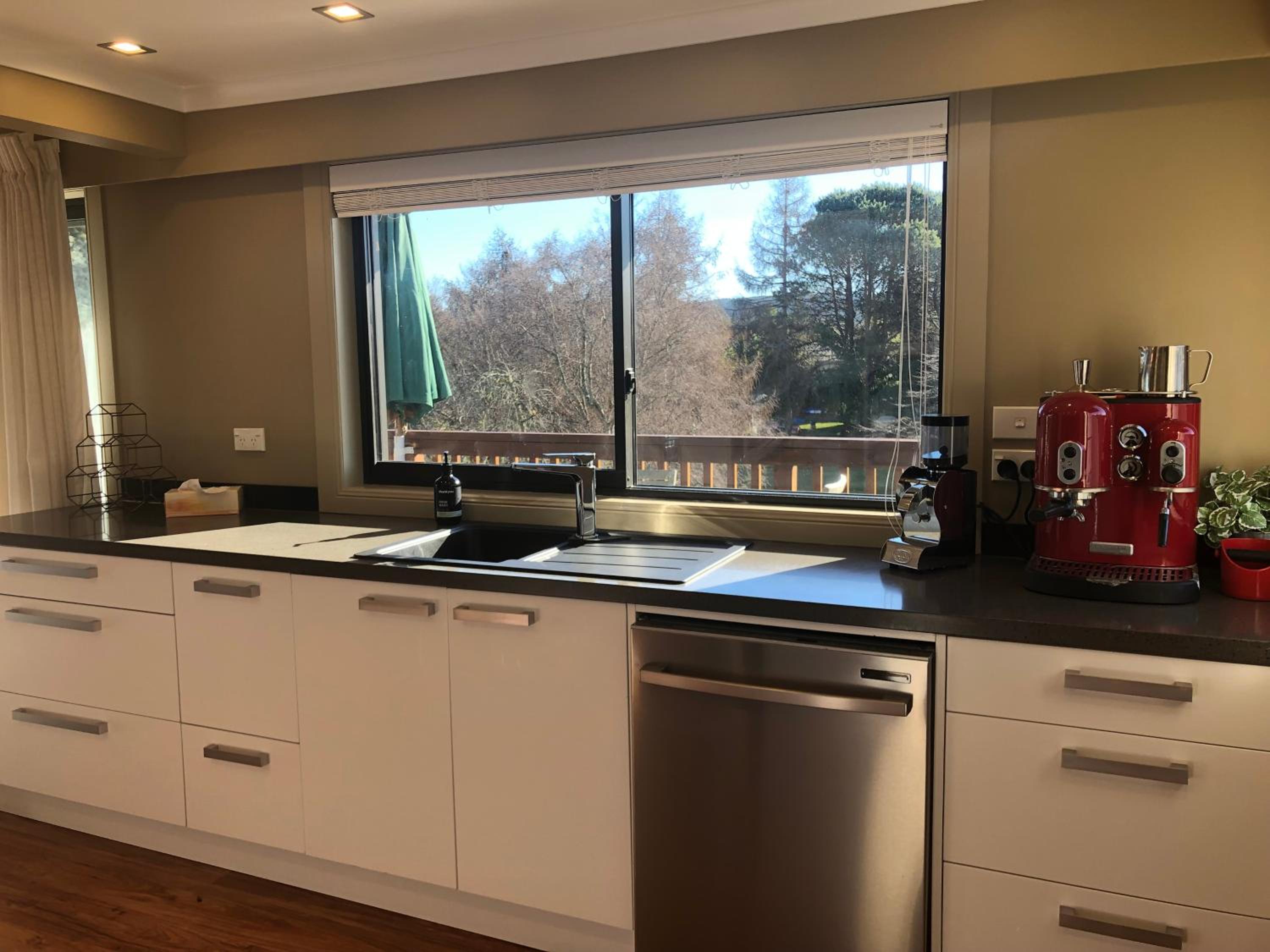 Kinloch Lakeview Lodge - Taupo