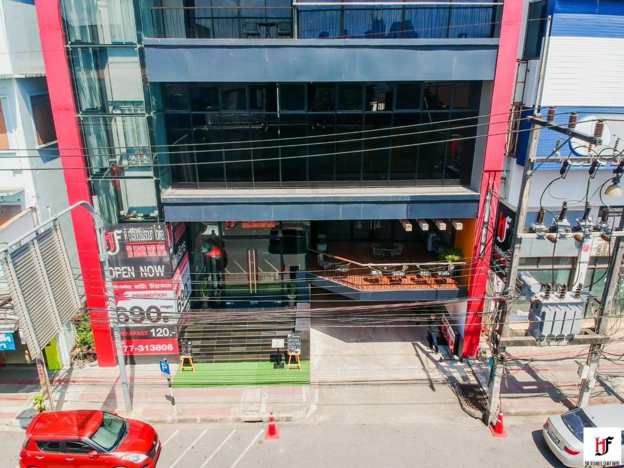 Hotel The Harbour Front Hotel