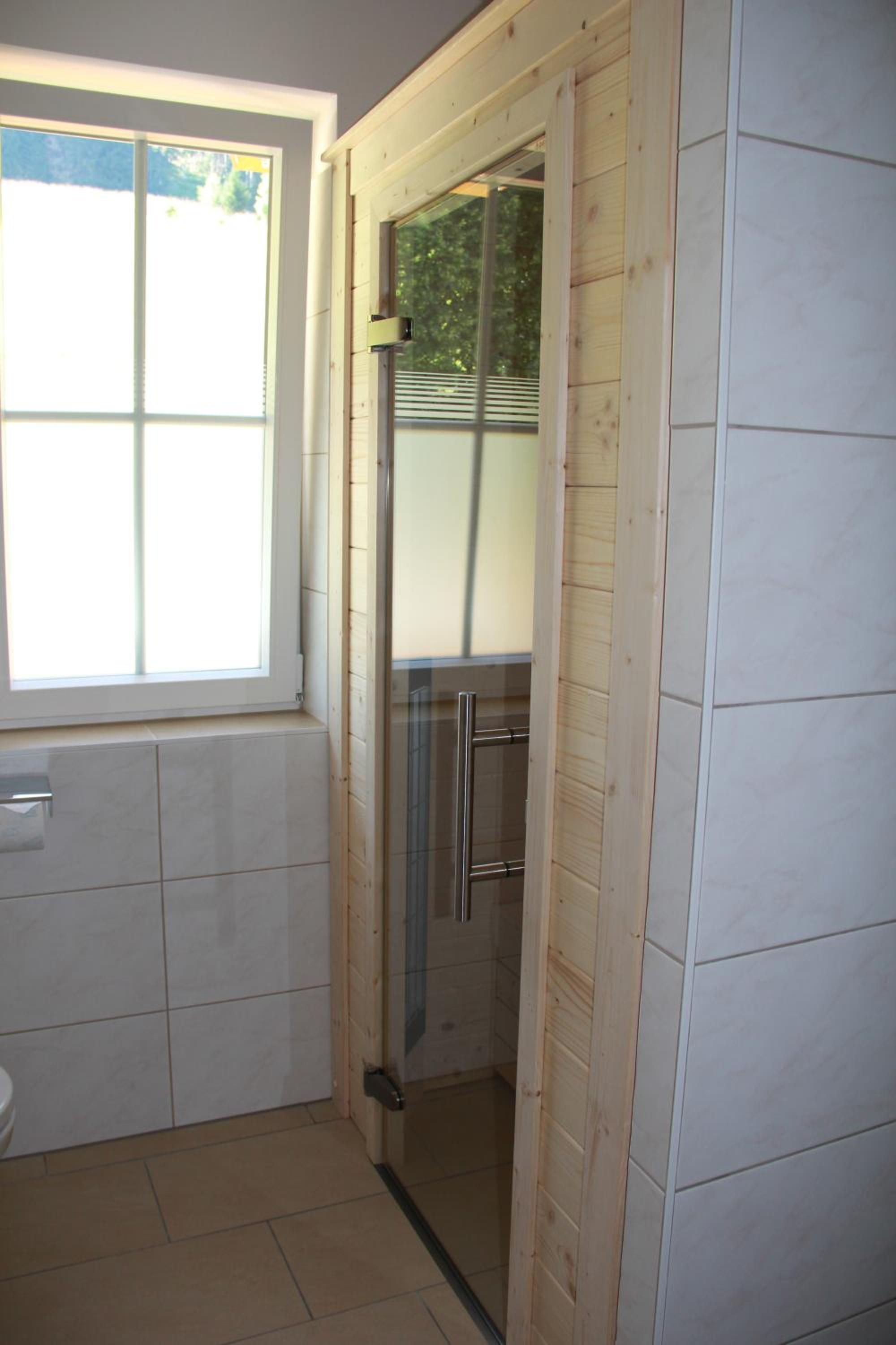 Photo 32