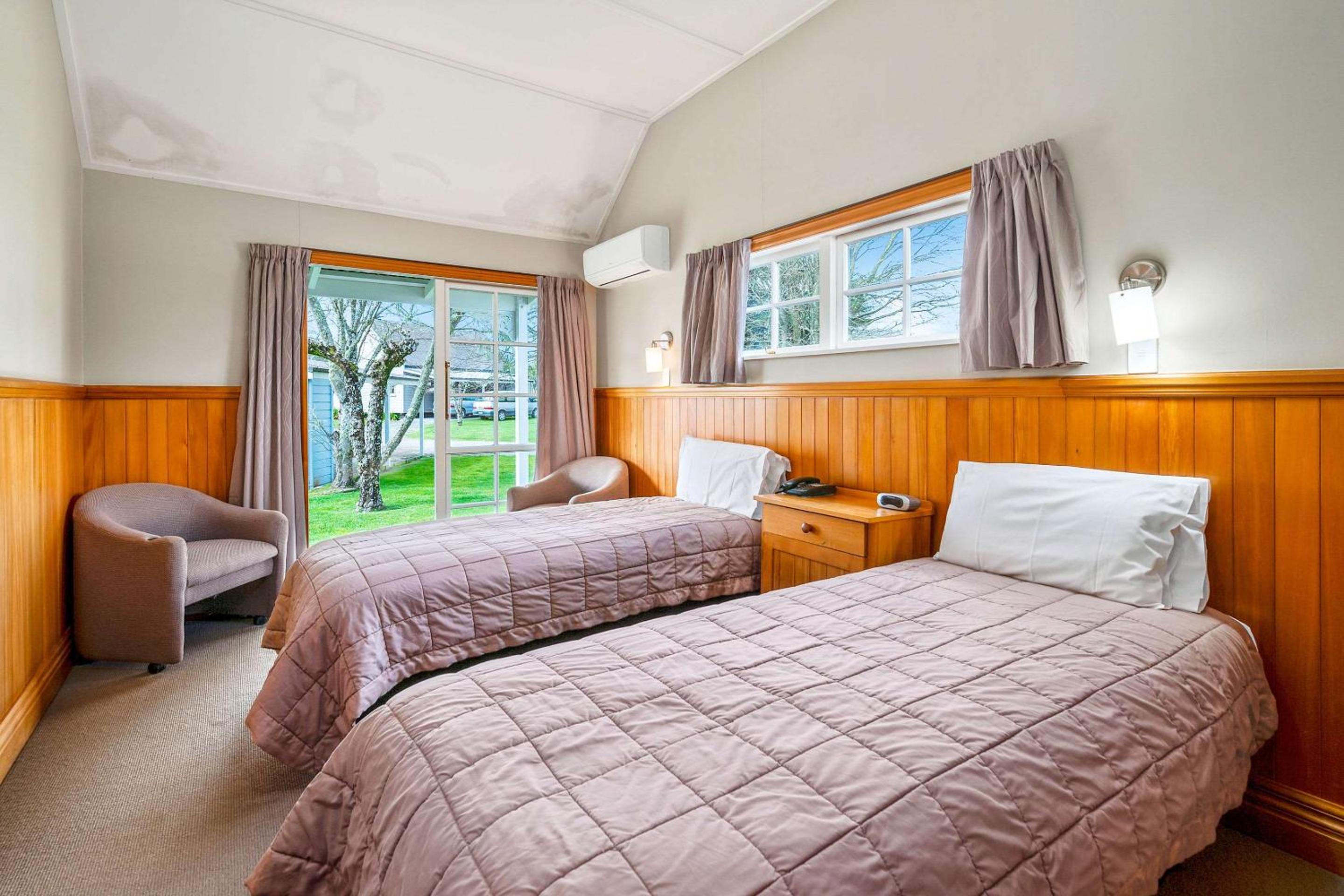 Huka Falls Resort