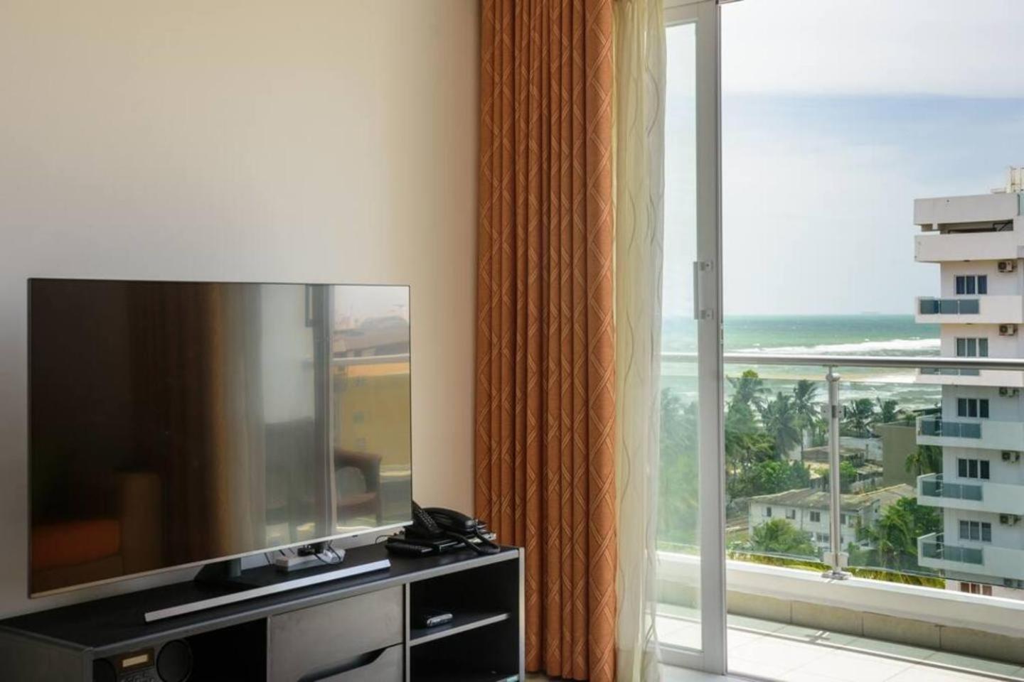 Fully Furnished 2 Bedroom Apartment with Sea View view 4