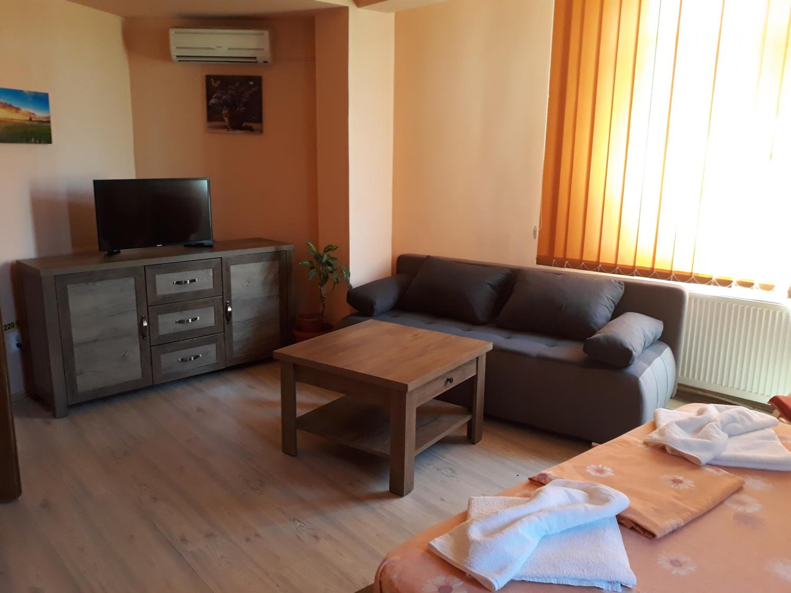 Pensiunea Nicol Tulcea view 4