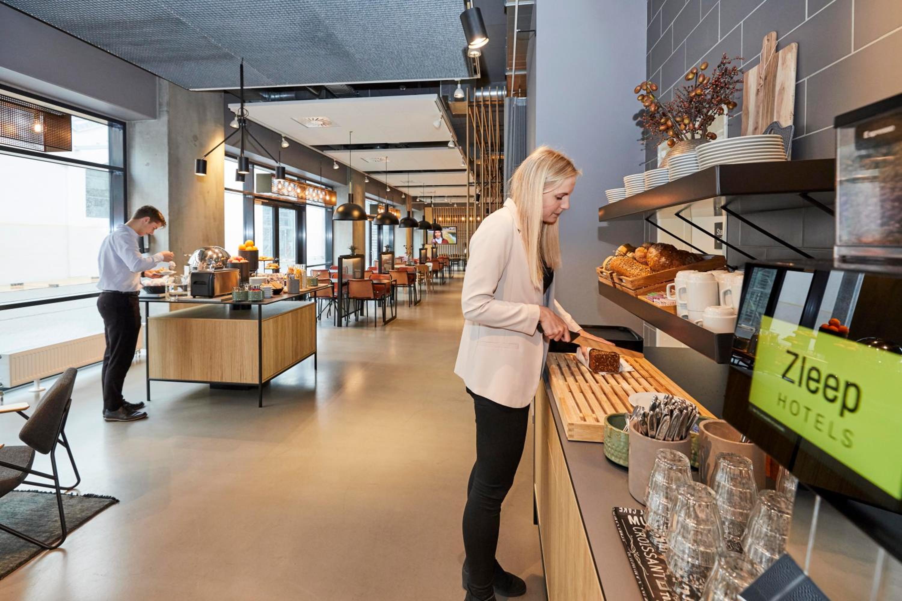 Aalborg Vacations - Zleep Hotel Aalborg - Property Image 5