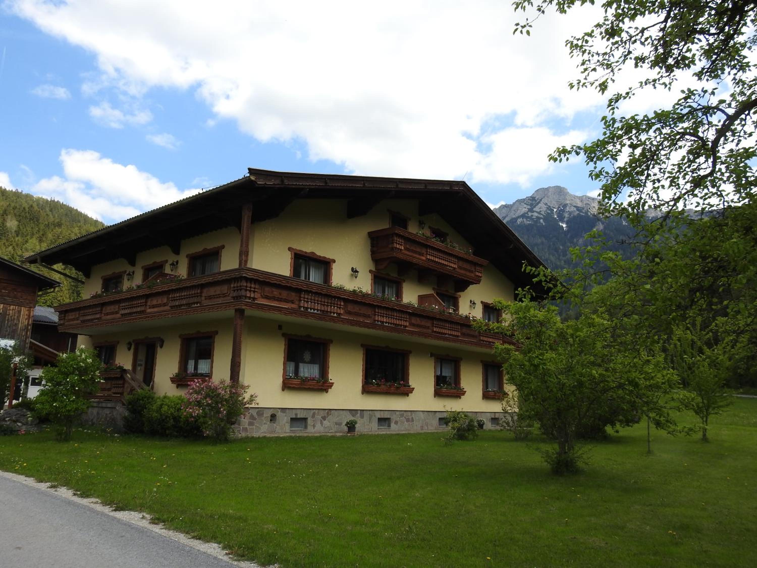 Photo 17