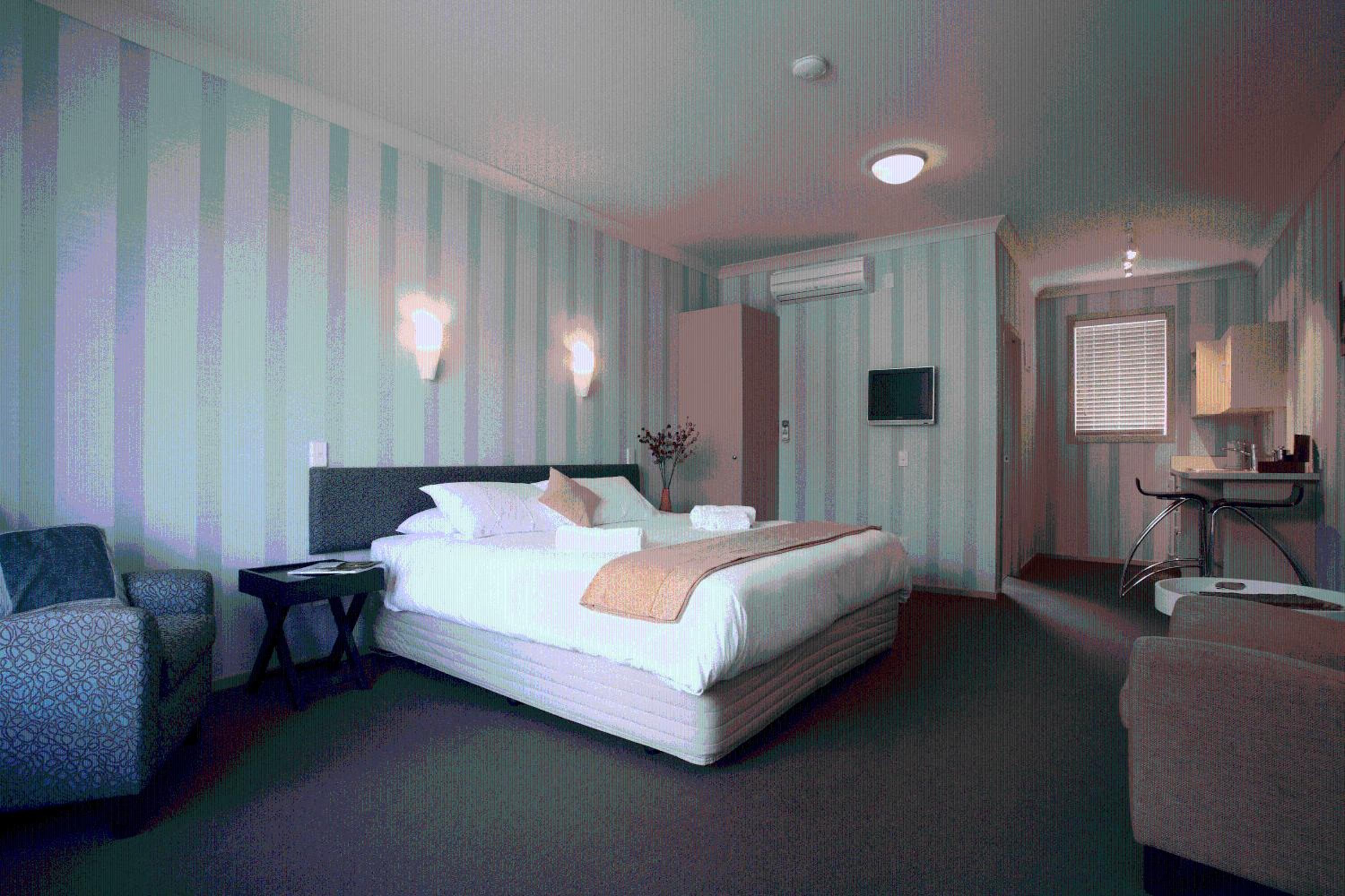 Hawkdun Lodge Motel