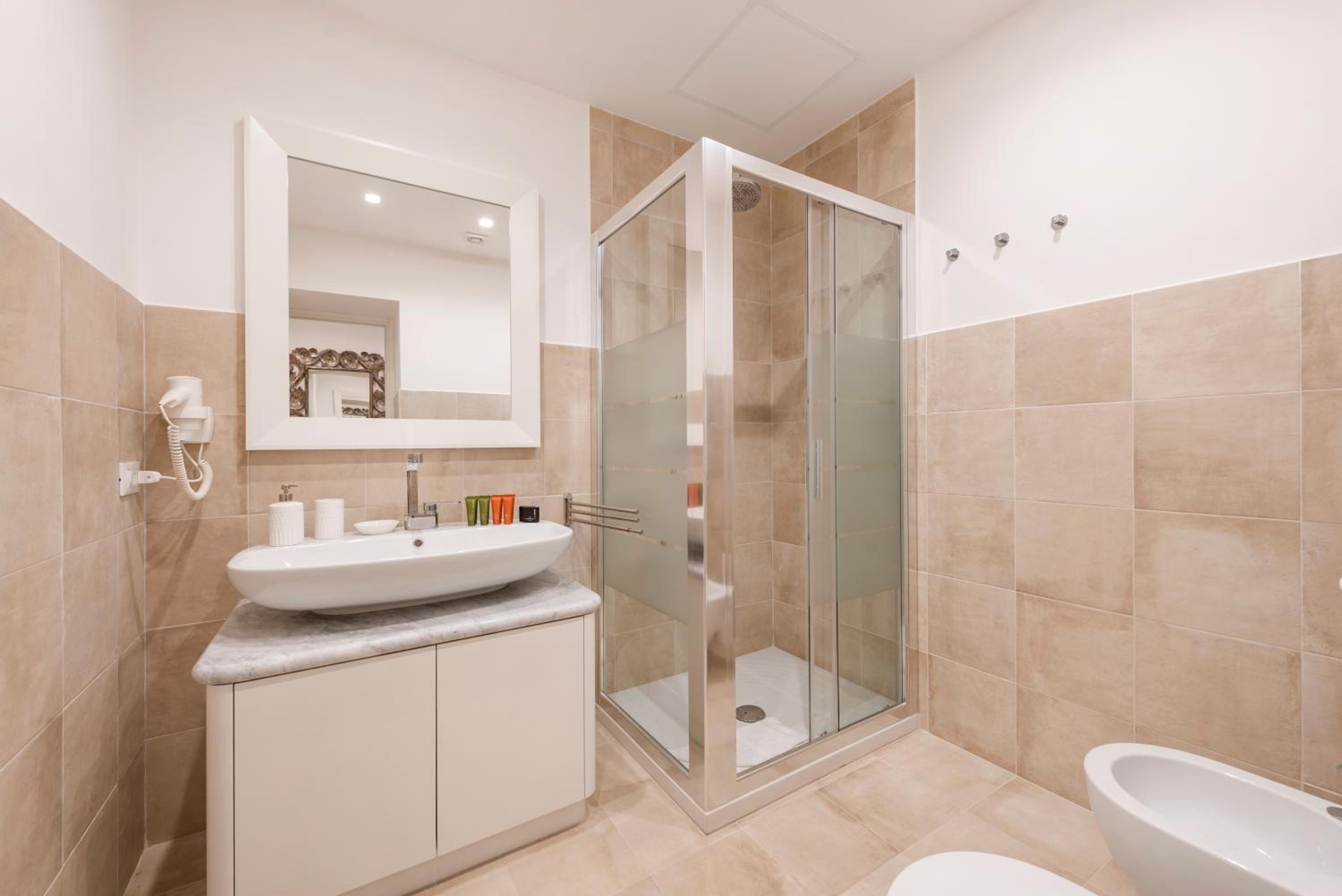 Divo Apartments - Spanish Steps