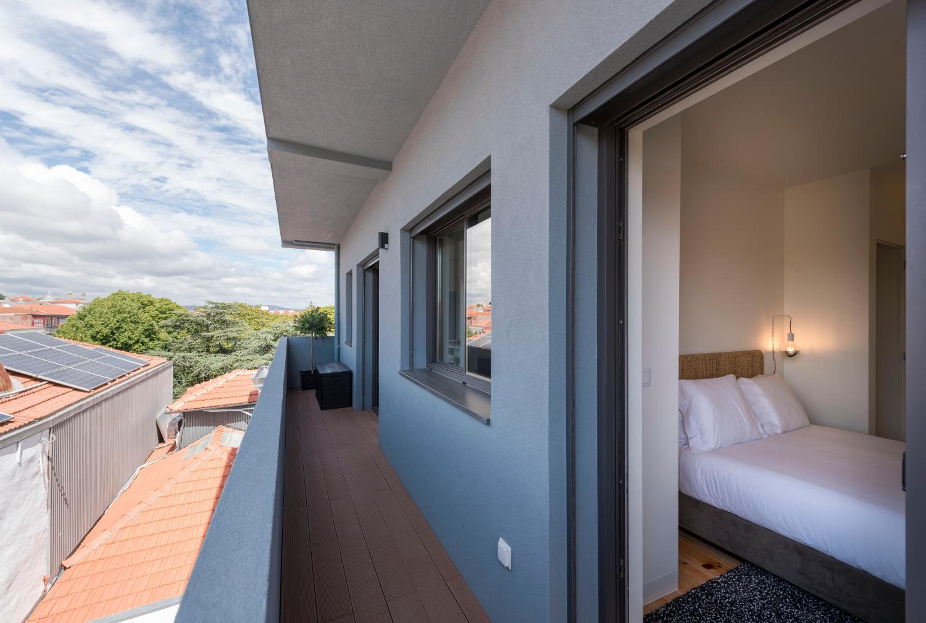 LovelyStay - Gorgeous Modern Flat w/ Balcony view 4