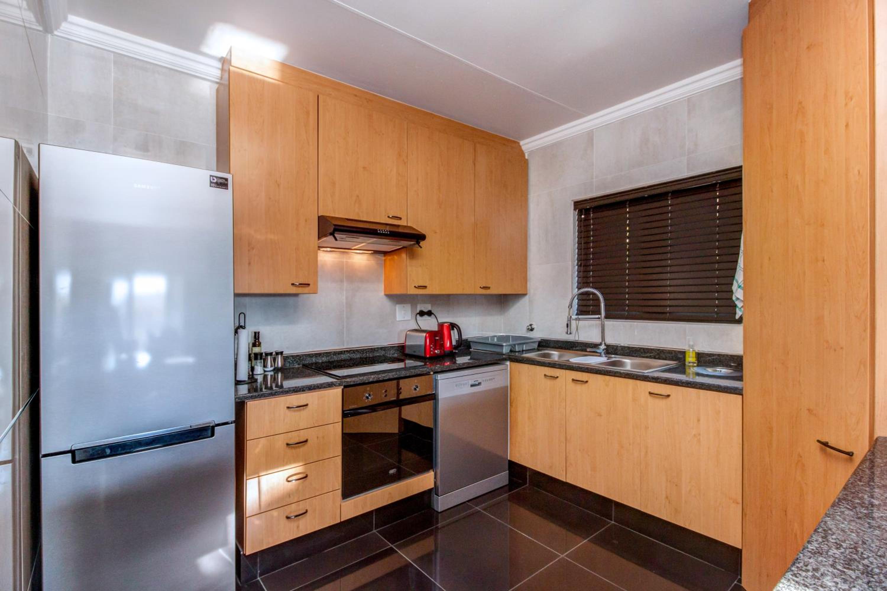 Upmarket Sandton apartment