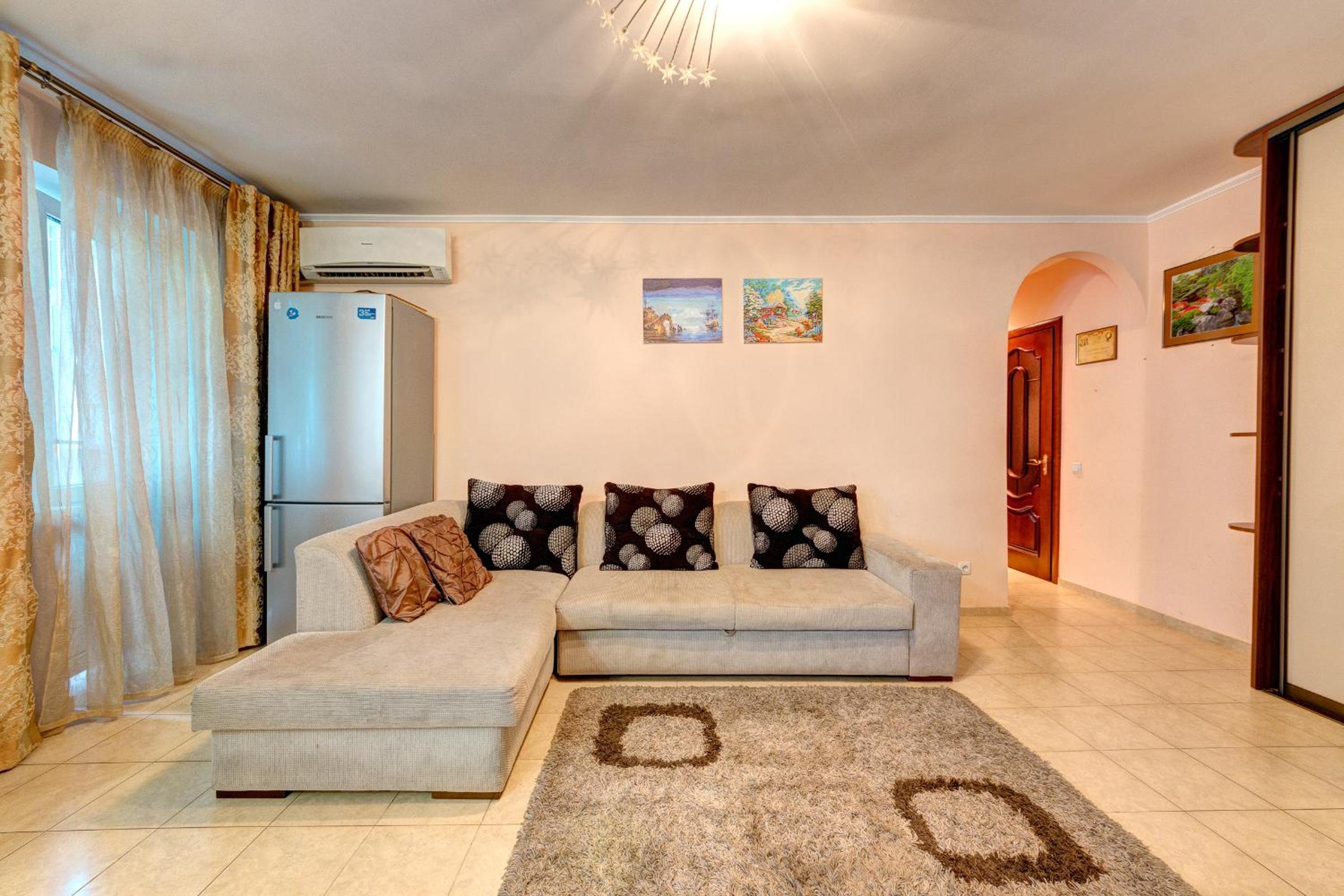 Apartments near the NSC Olympic view 4