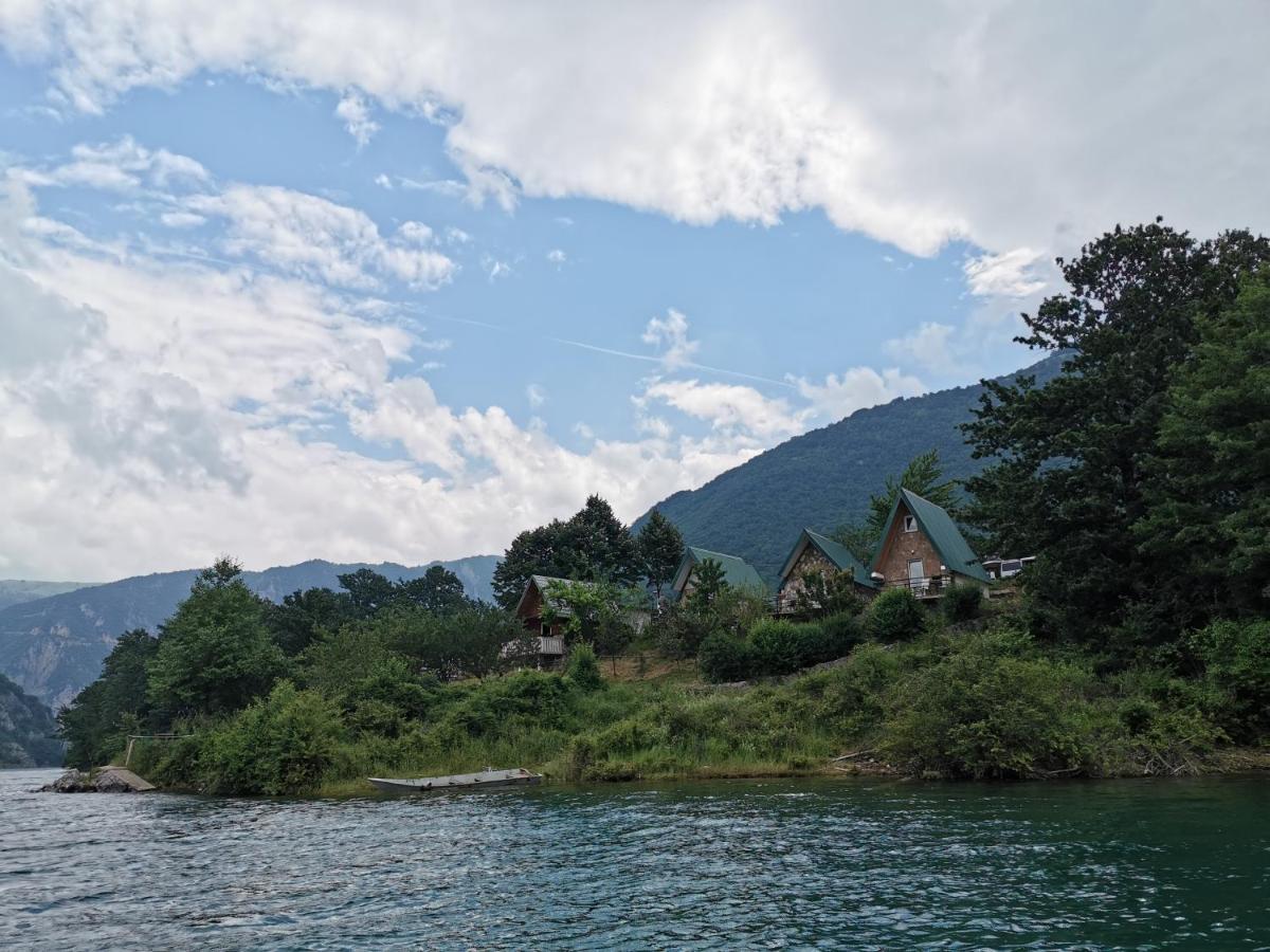 Photo 20
