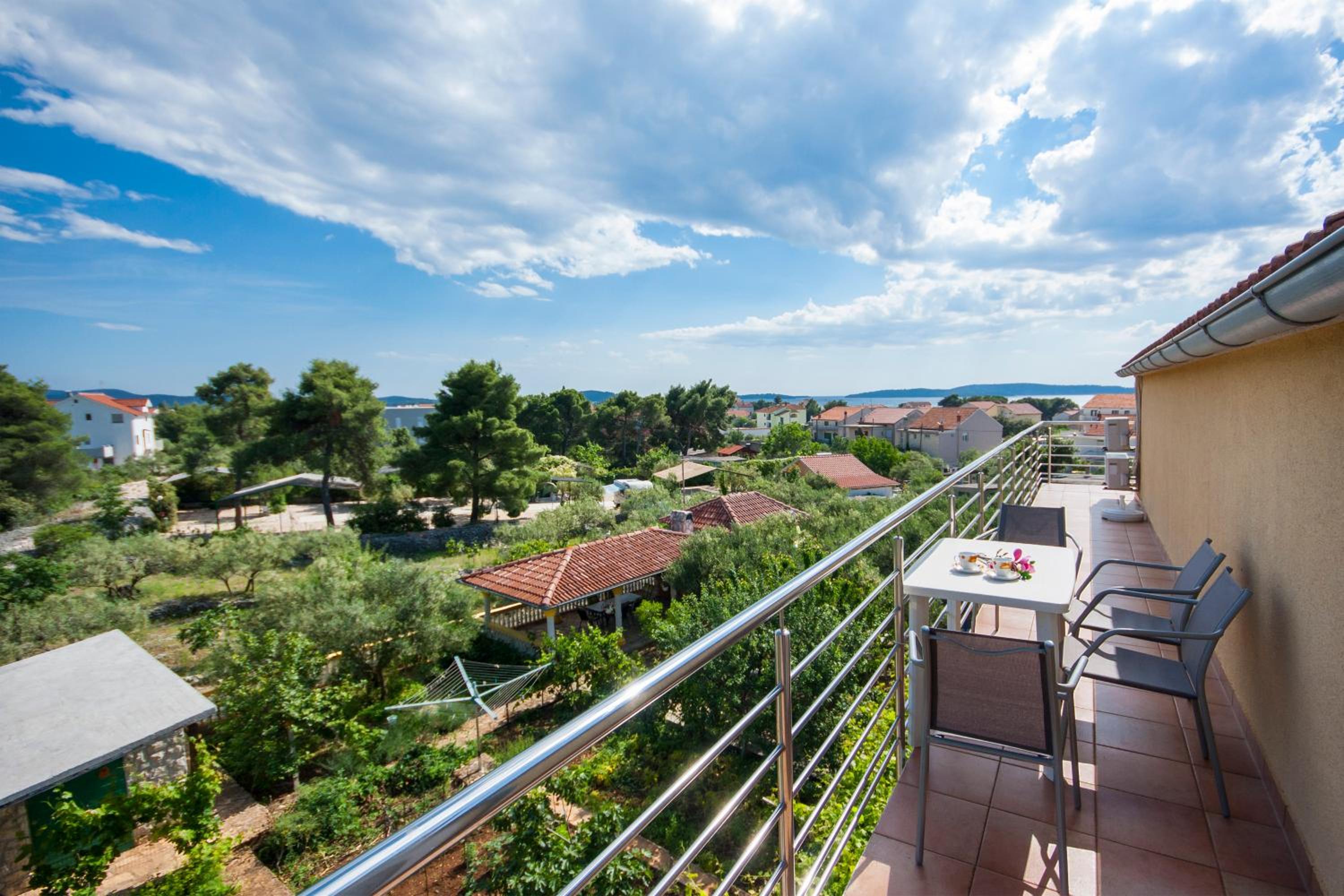 Apartments Maslina