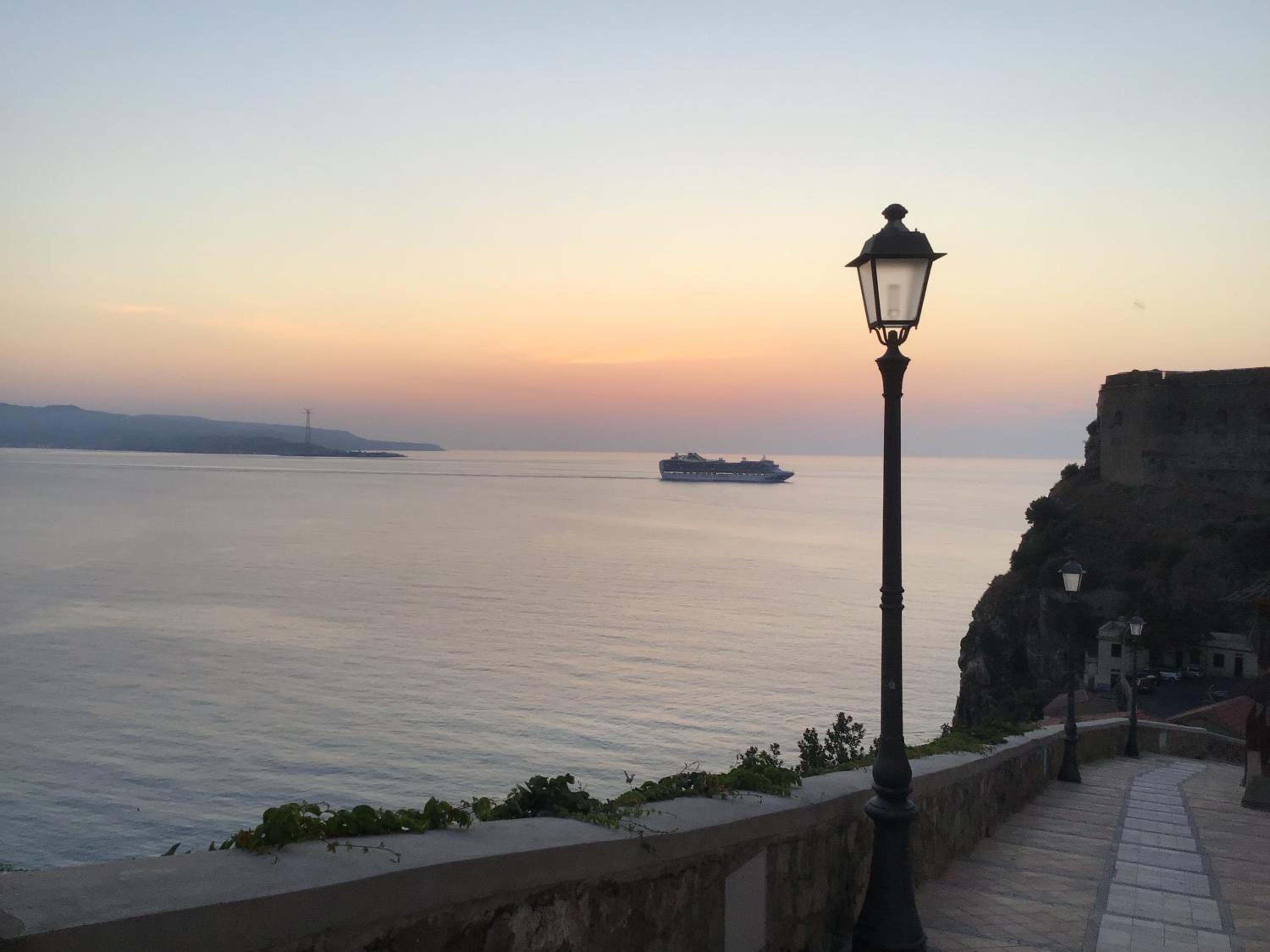 La Sciabica view 3