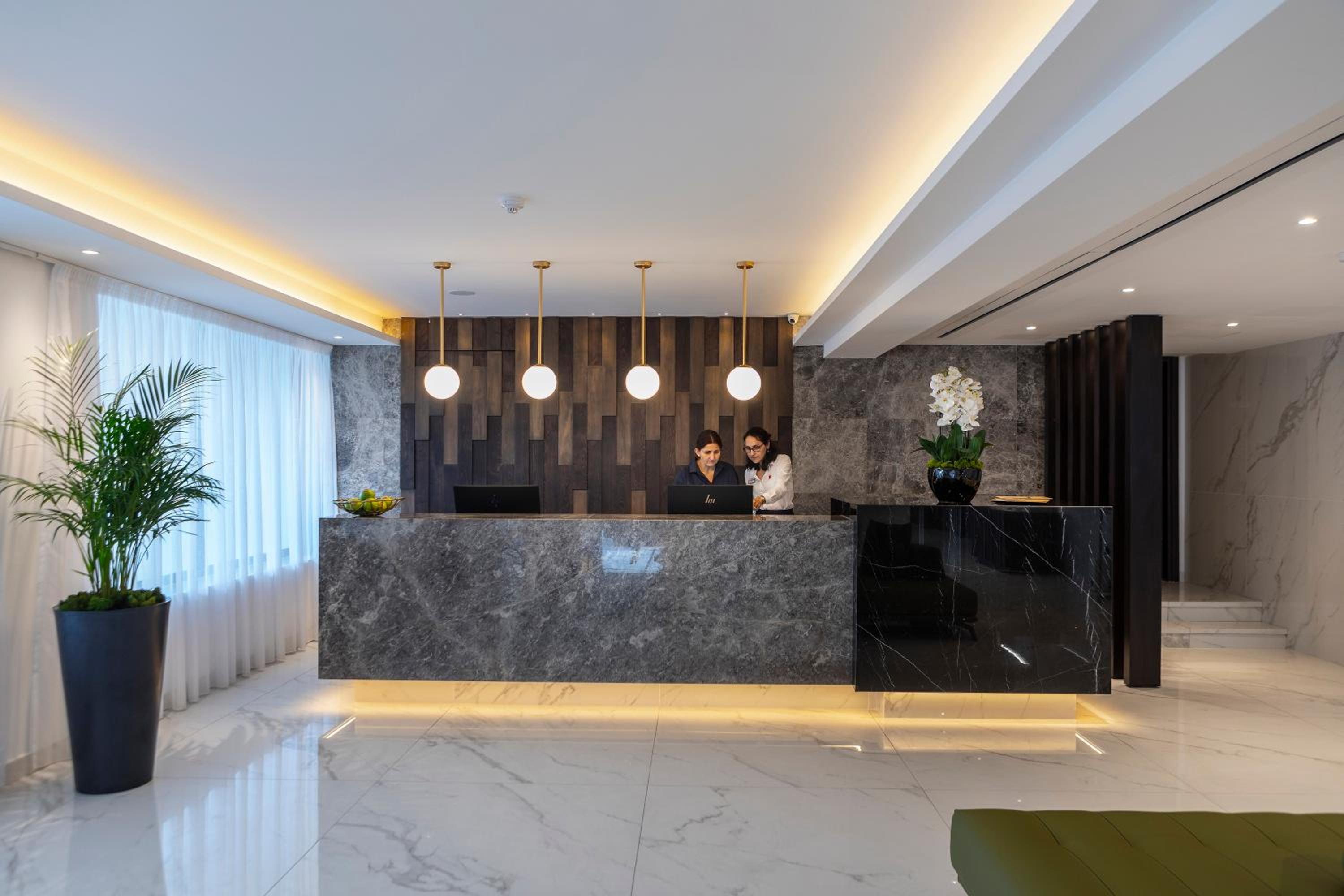 Protaras Vacations - Leonardo Crystal Cove Hotel  Spa - Adults only - Property Image 3