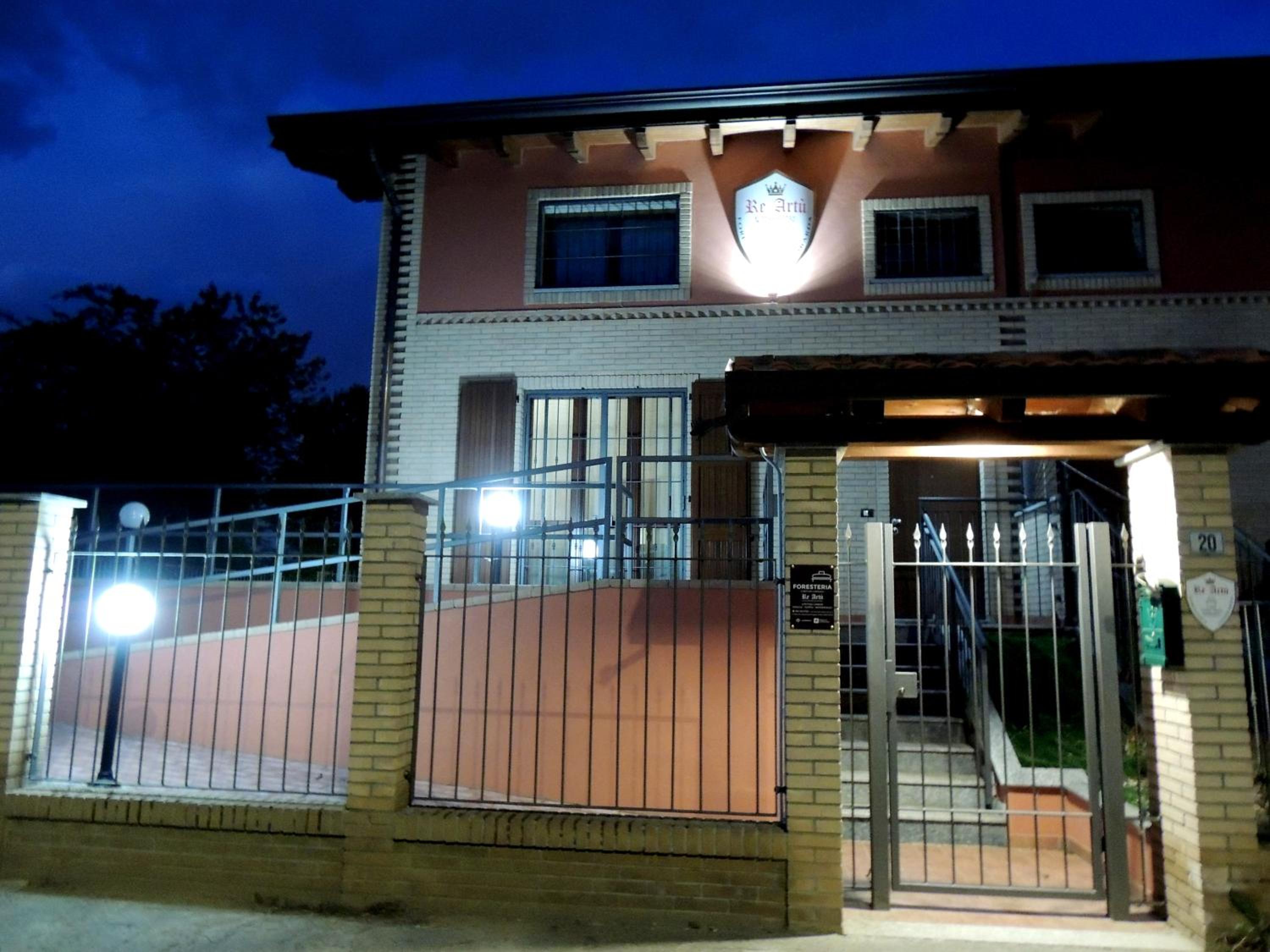 foresteria re artù photo 1