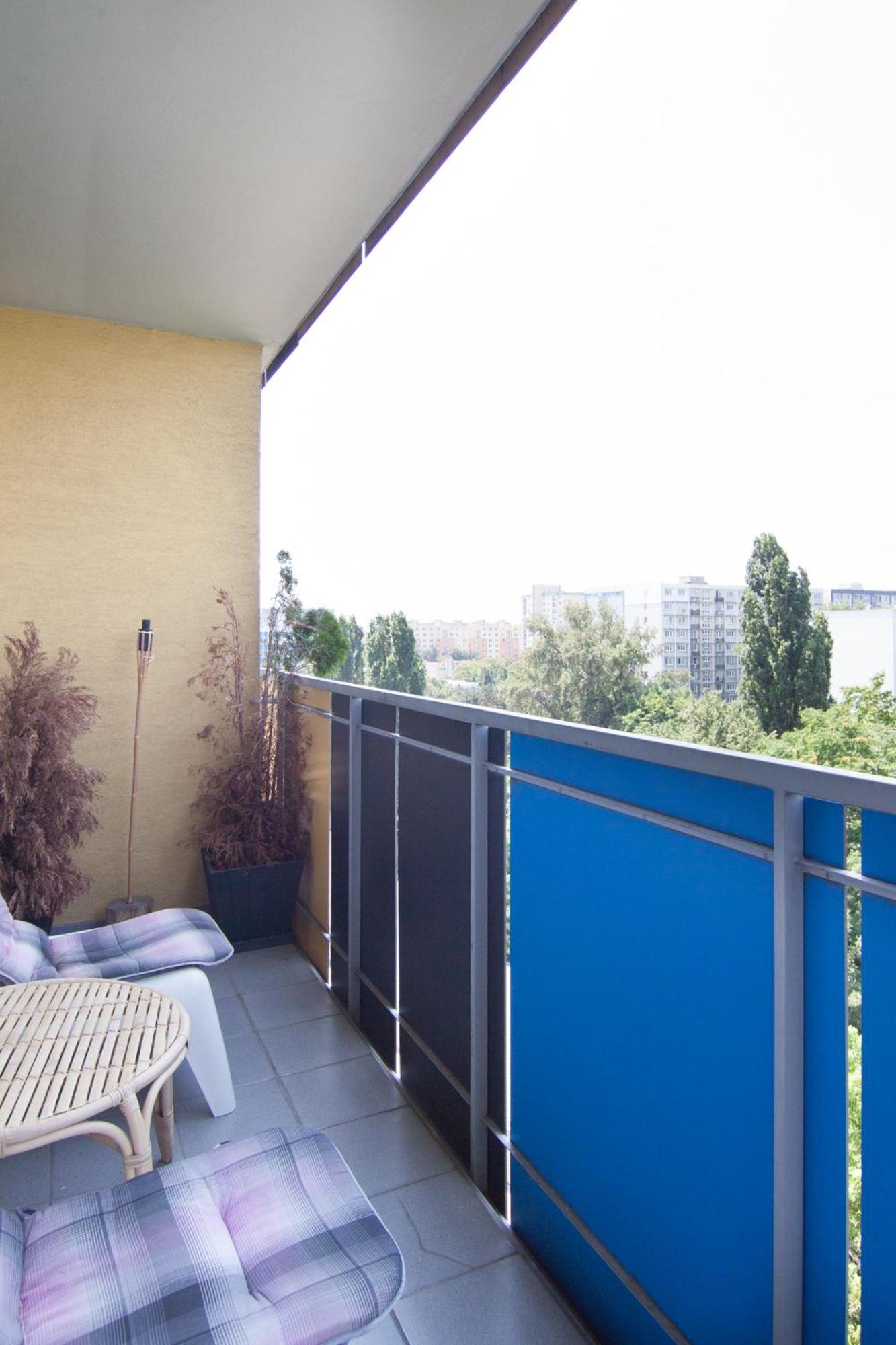 After Six Apartment
