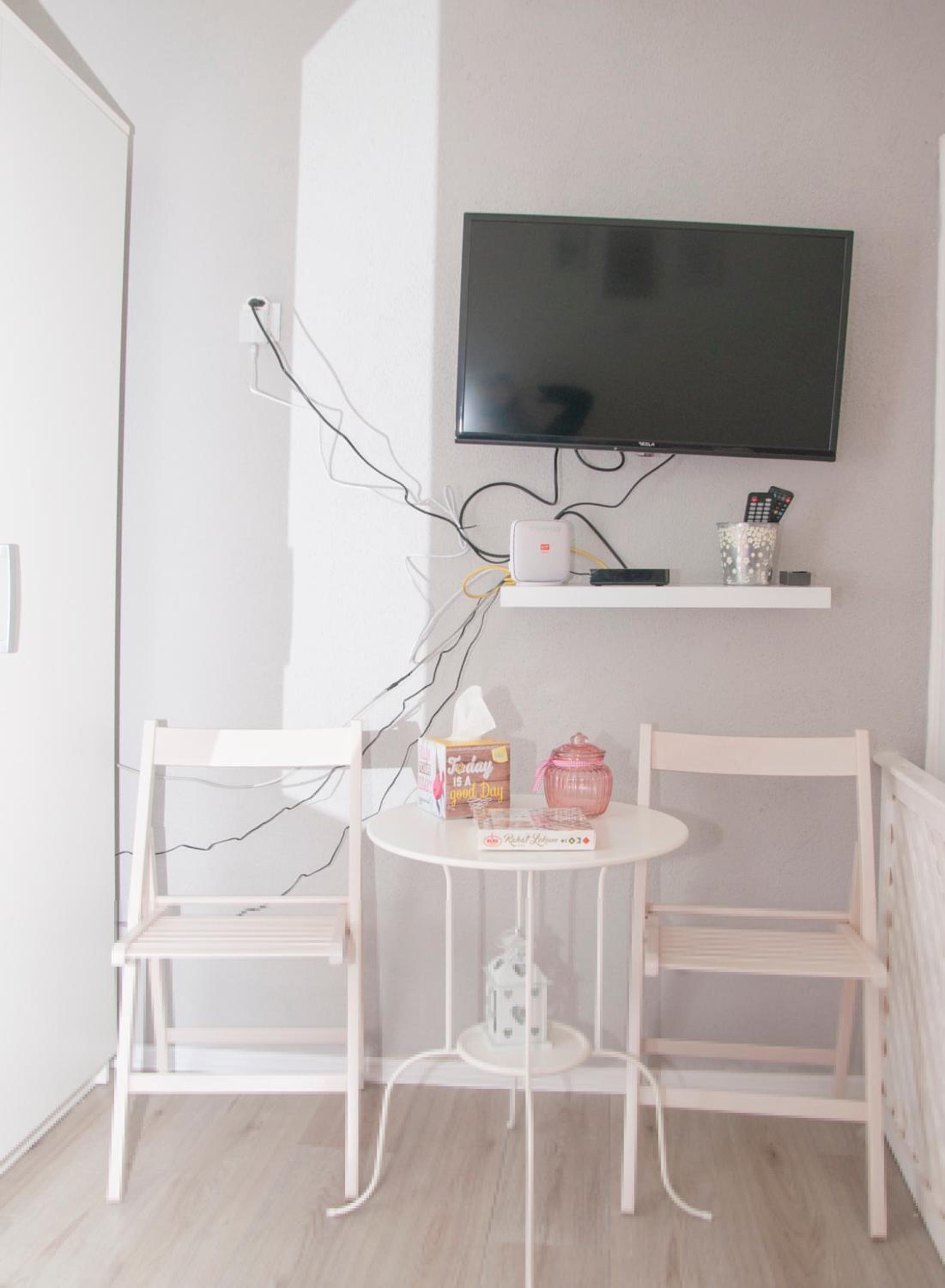 Bistrik Rose Apartment view 5
