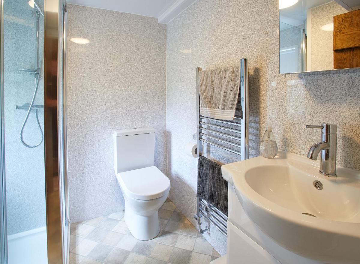 Host & Stay - Duck Down Cottage view 4
