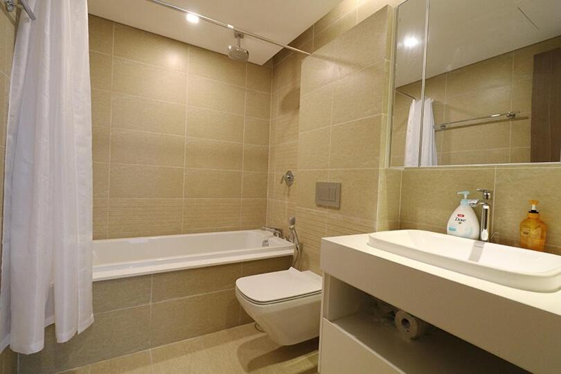 Vinhomes Metropolis Luxury Apartment 2 Br
