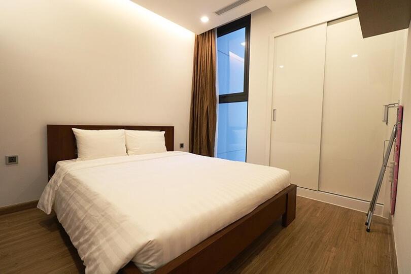 Vinhomes Metropolis Luxury Apartment 2 Br
