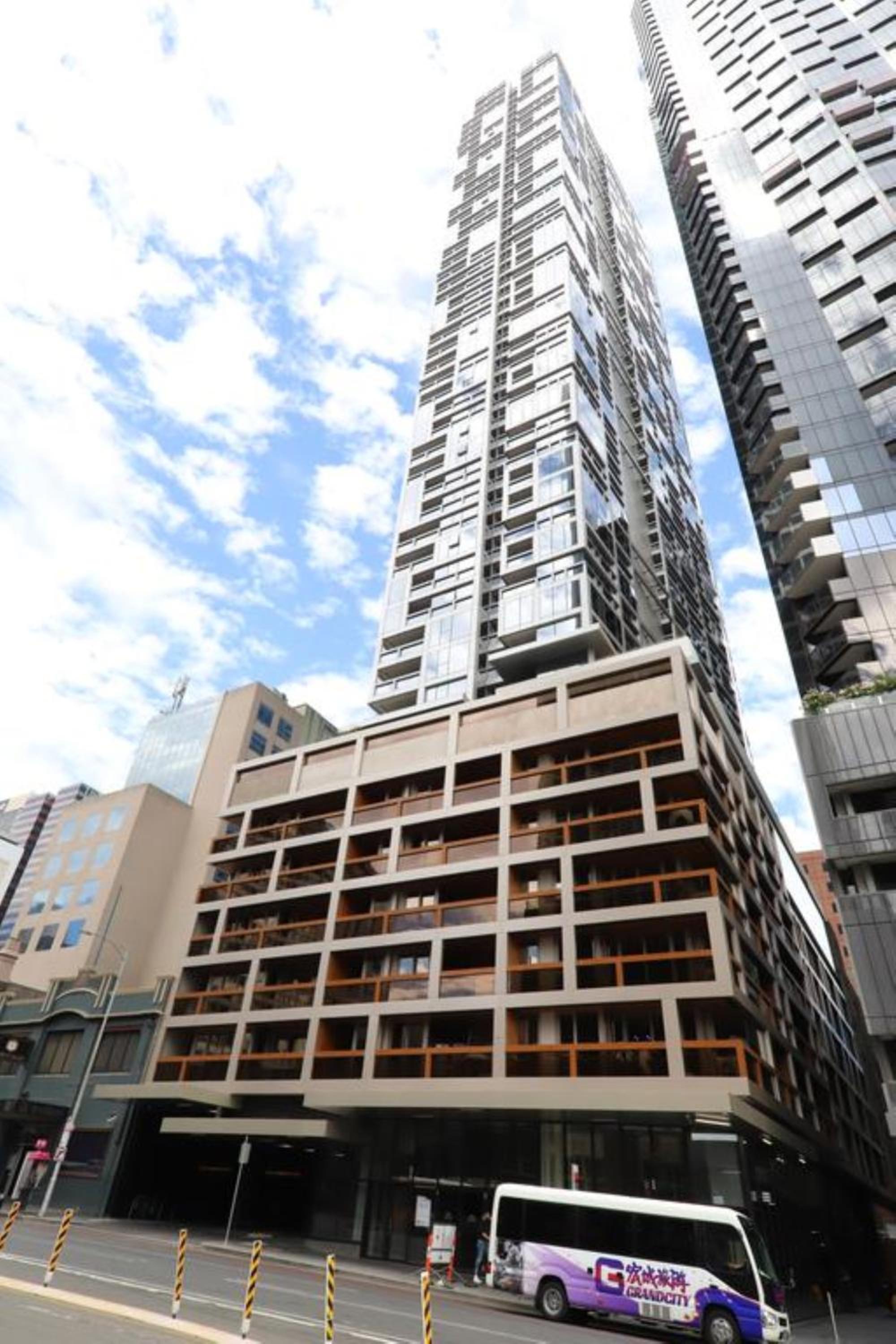 ReadySet Apartments on Rose Lane - Image 2