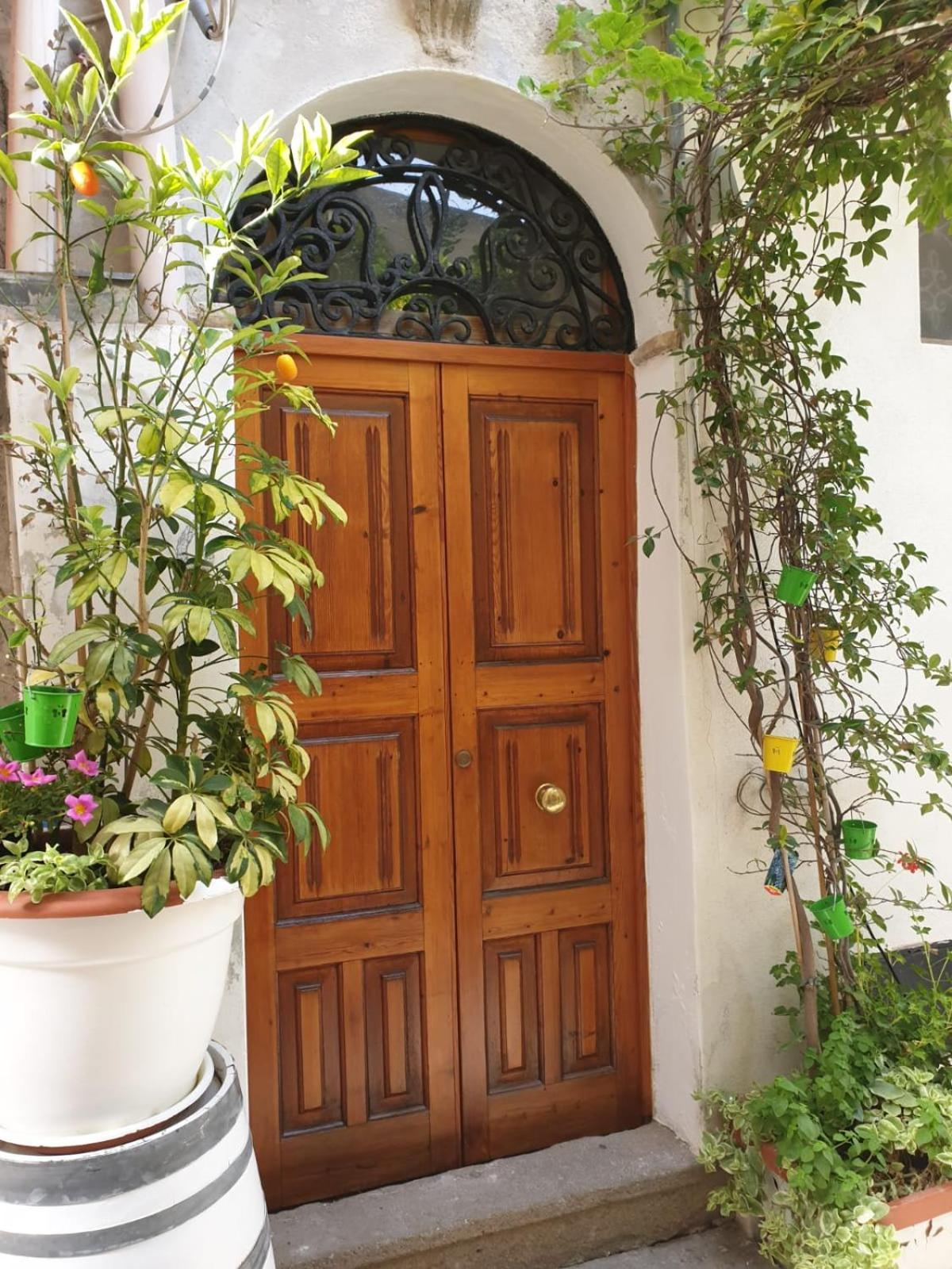 Lipari Suite Apartament photo 5